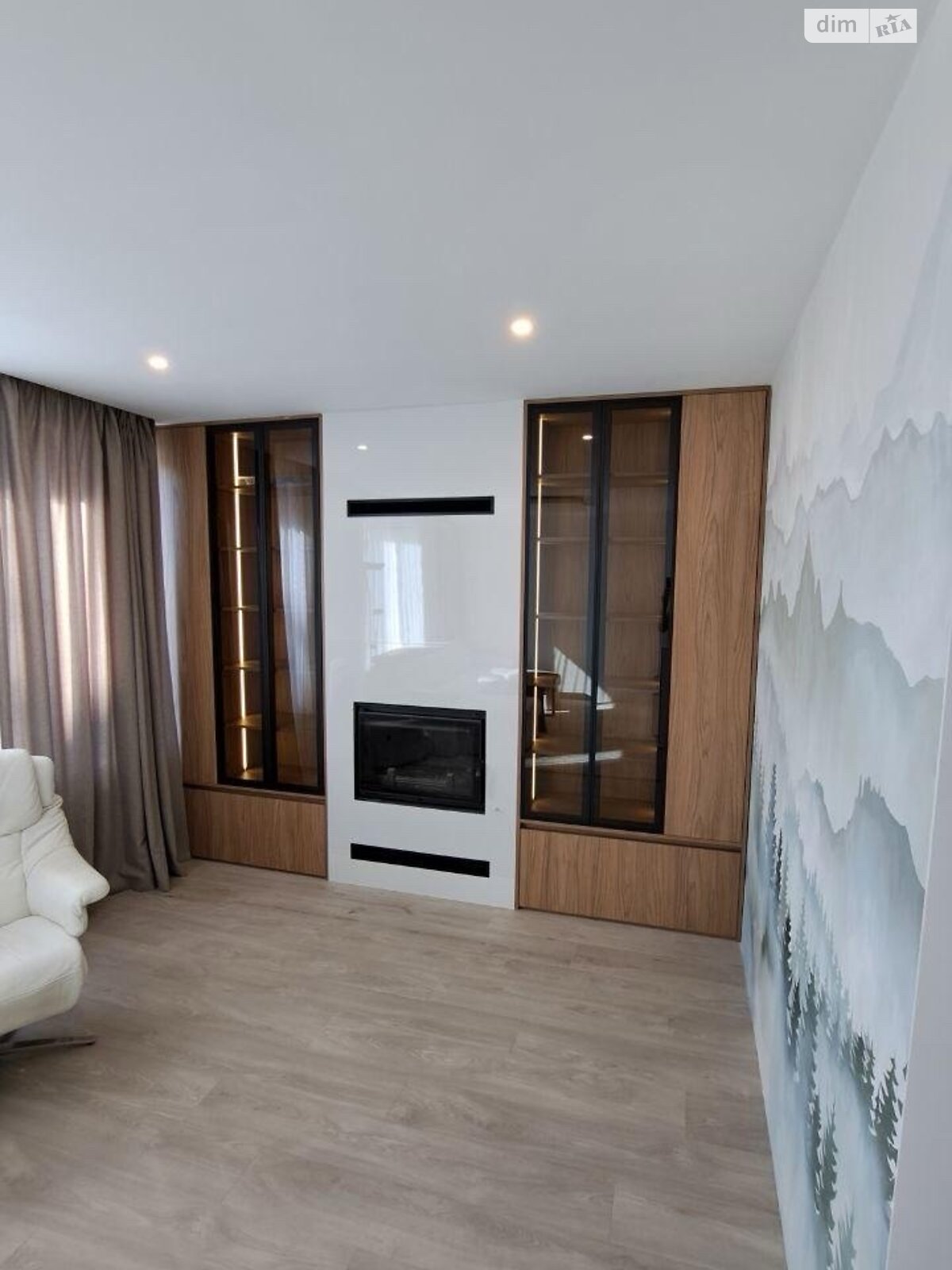 триповерховий будинок, 151.4 кв. м, цегла. Продаж у Брюховичах фото 1 триповерховий будинок, 151.4 кв. м, цегла. Продаж у Брюховичах фото 1