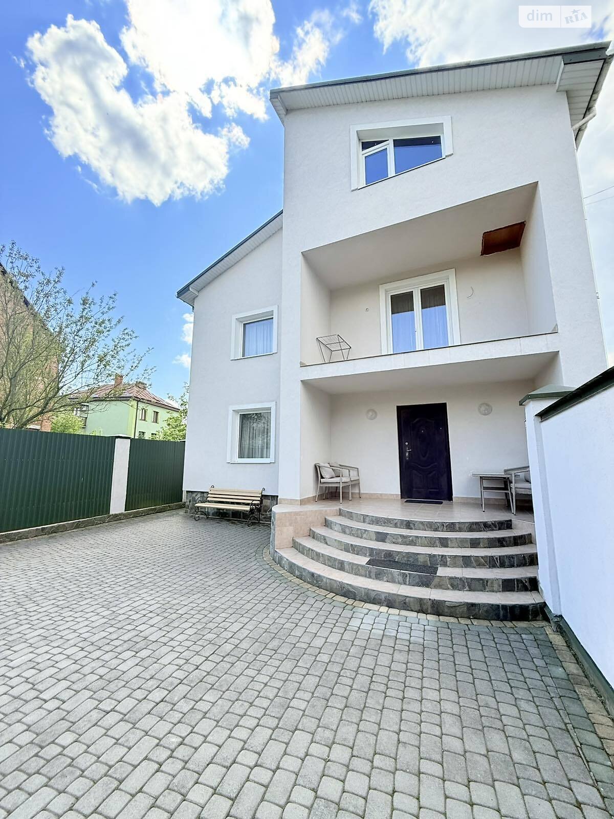 двоповерховий будинок з балконом, 164 кв. м, цегла. Продаж у Брюховичах фото 1 двоповерховий будинок з балконом, 164 кв. м, цегла. Продаж у Брюховичах фото 1