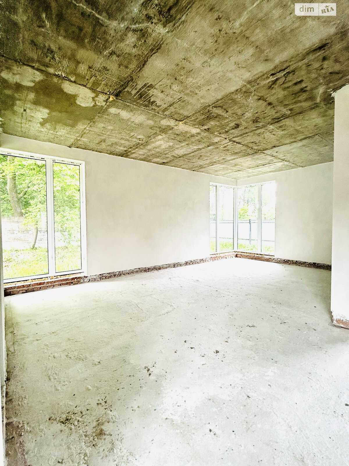 двухэтажный дом с балконом, 200 кв. м, кирпич. Продажа в Брюховичах фото 1 двухэтажный дом с балконом, 200 кв. м, кирпич. Продажа в Брюховичах фото 1