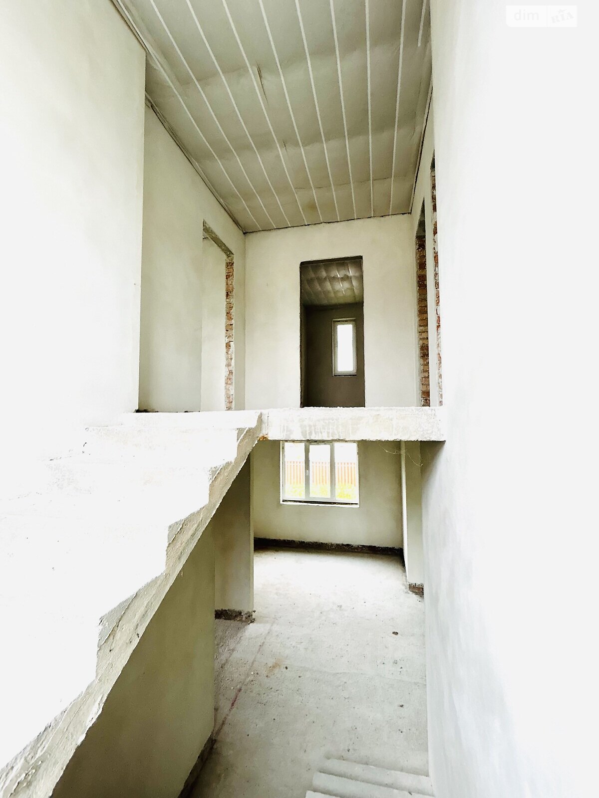 двухэтажный дом с балконом, 200 кв. м, кирпич. Продажа в Брюховичах фото 1 двухэтажный дом с балконом, 200 кв. м, кирпич. Продажа в Брюховичах фото 1