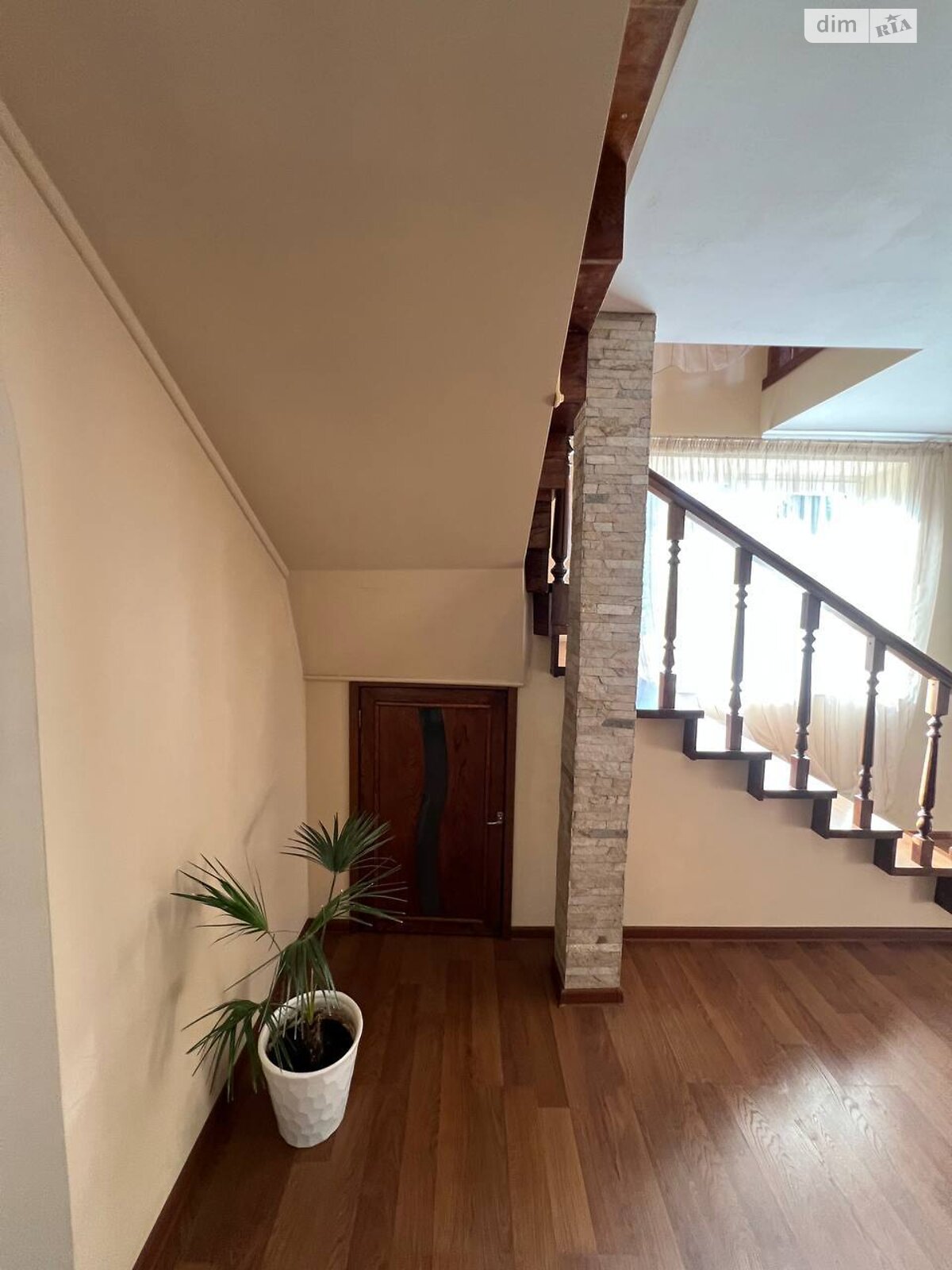 двухэтажный дом с верандой, 158 кв. м, кирпич. Продажа в Брюховичах район Шевченковский фото 1