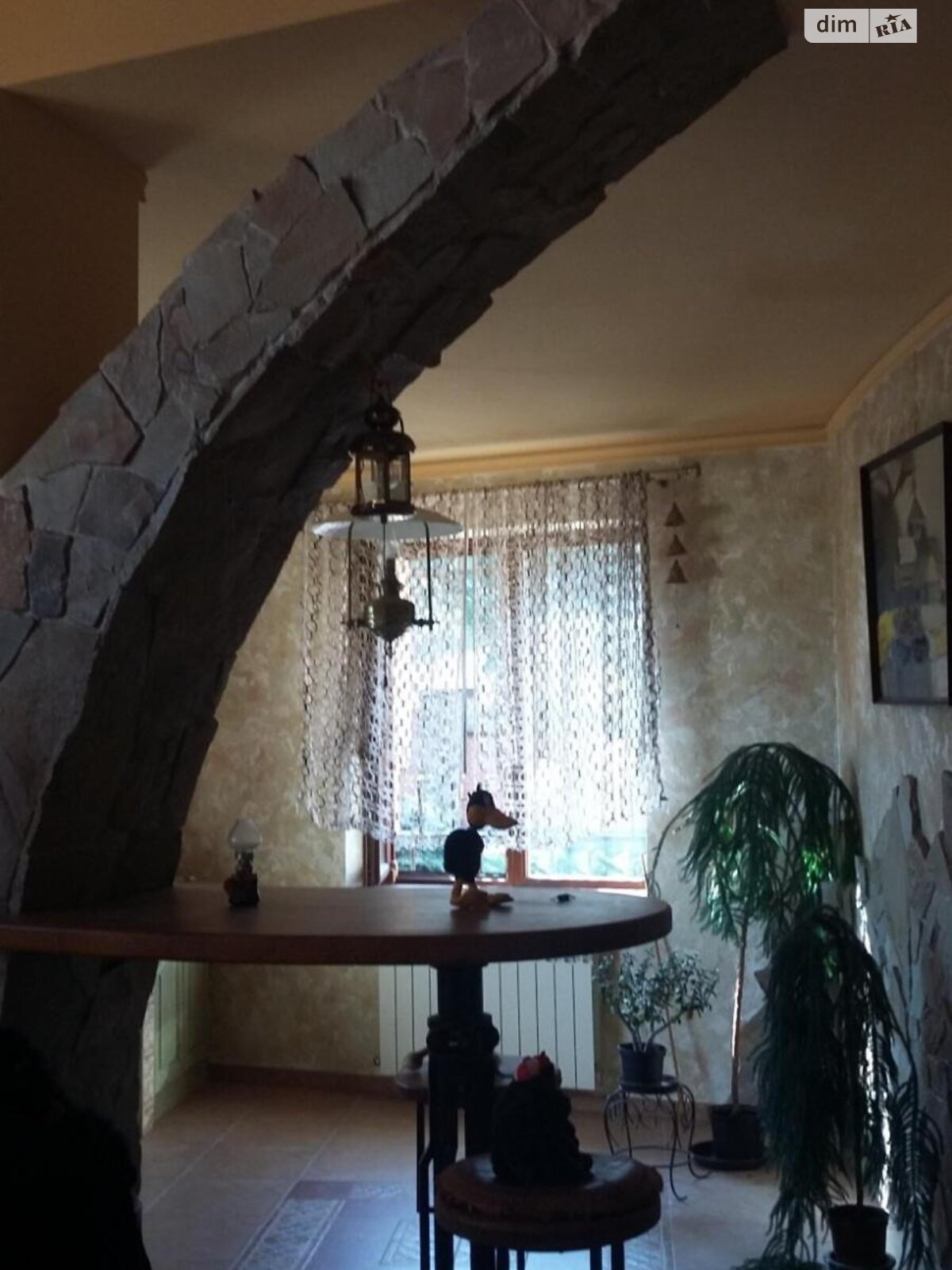 трехэтажный дом с верандой, 360 кв. м, кирпич. Продажа в Брюховичах фото 1 трехэтажный дом с верандой, 360 кв. м, кирпич. Продажа в Брюховичах фото 1