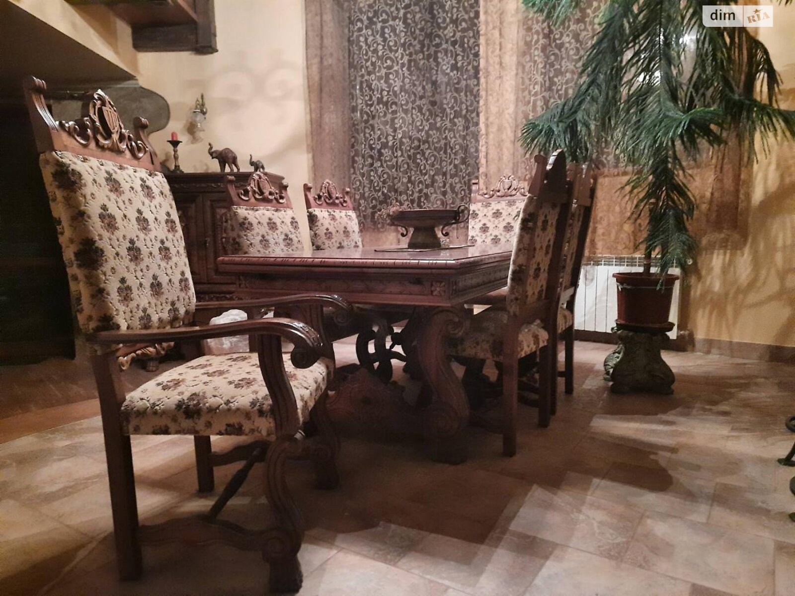 трехэтажный дом с верандой, 360 кв. м, кирпич. Продажа в Брюховичах фото 1 трехэтажный дом с верандой, 360 кв. м, кирпич. Продажа в Брюховичах фото 1