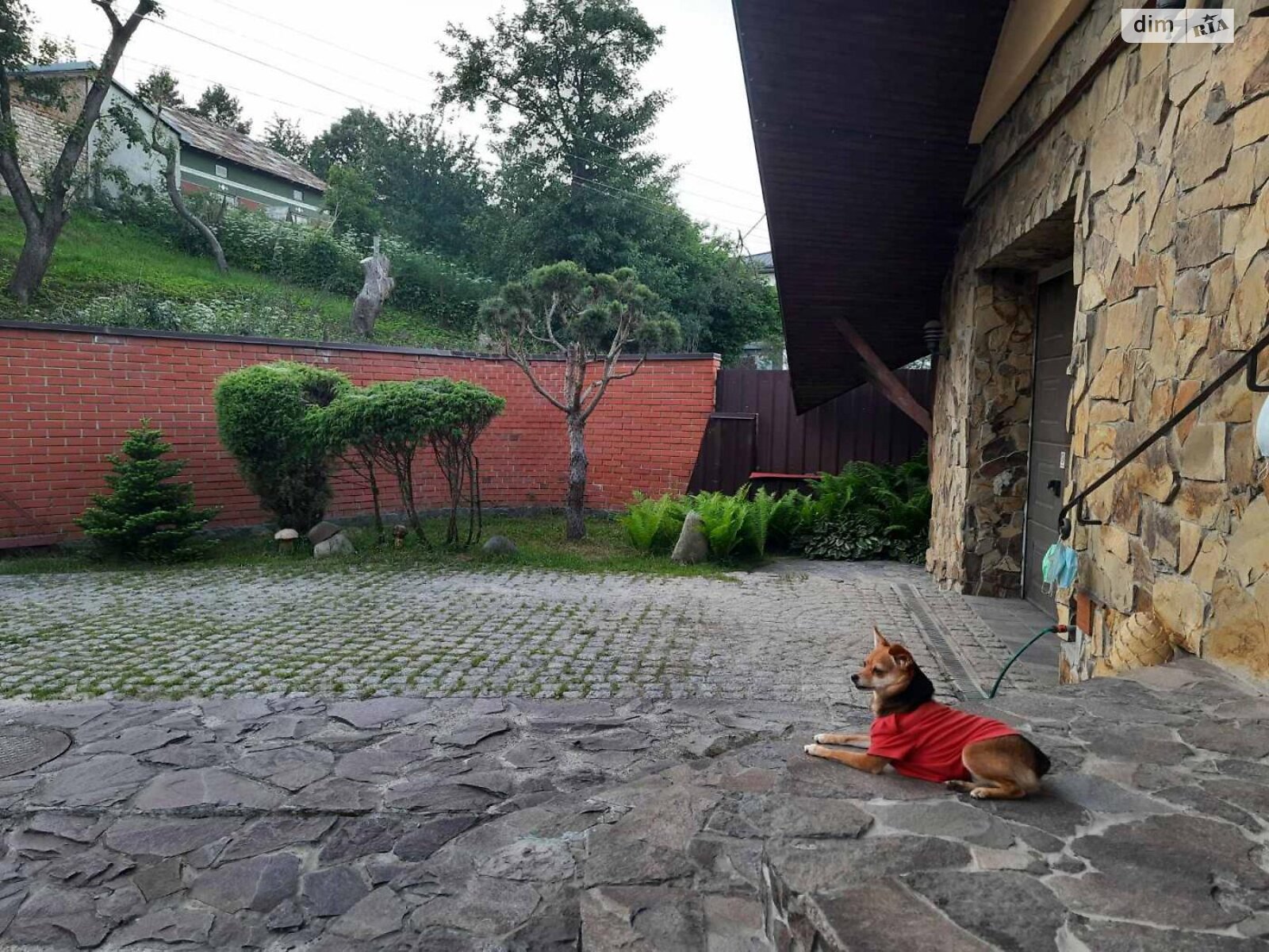 трехэтажный дом с верандой, 360 кв. м, кирпич. Продажа в Брюховичах фото 1 трехэтажный дом с верандой, 360 кв. м, кирпич. Продажа в Брюховичах фото 1