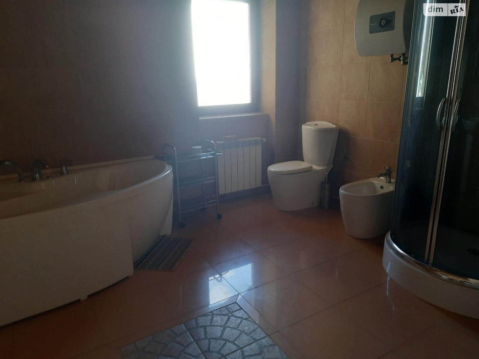 трехэтажный дом с верандой, 360 кв. м, кирпич. Продажа в Брюховичах фото 1 трехэтажный дом с верандой, 360 кв. м, кирпич. Продажа в Брюховичах фото 1