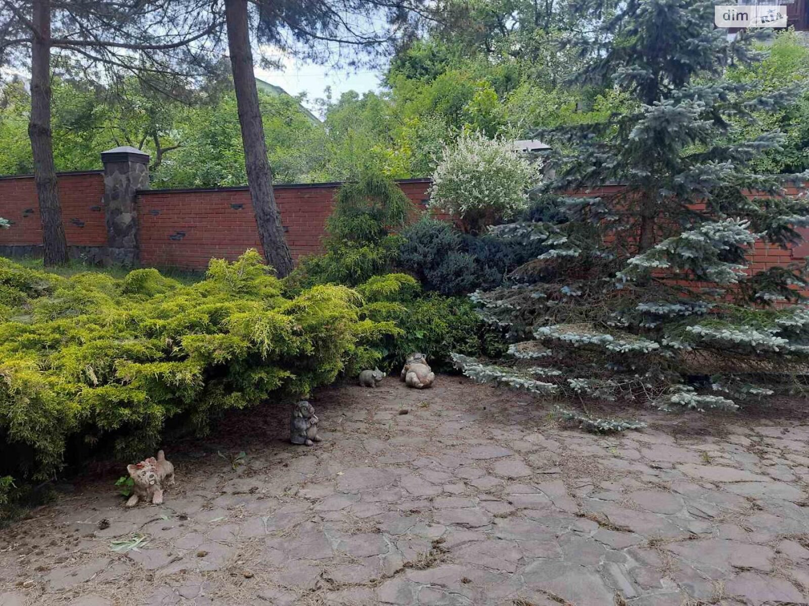 трехэтажный дом с верандой, 360 кв. м, кирпич. Продажа в Брюховичах фото 1 трехэтажный дом с верандой, 360 кв. м, кирпич. Продажа в Брюховичах фото 1