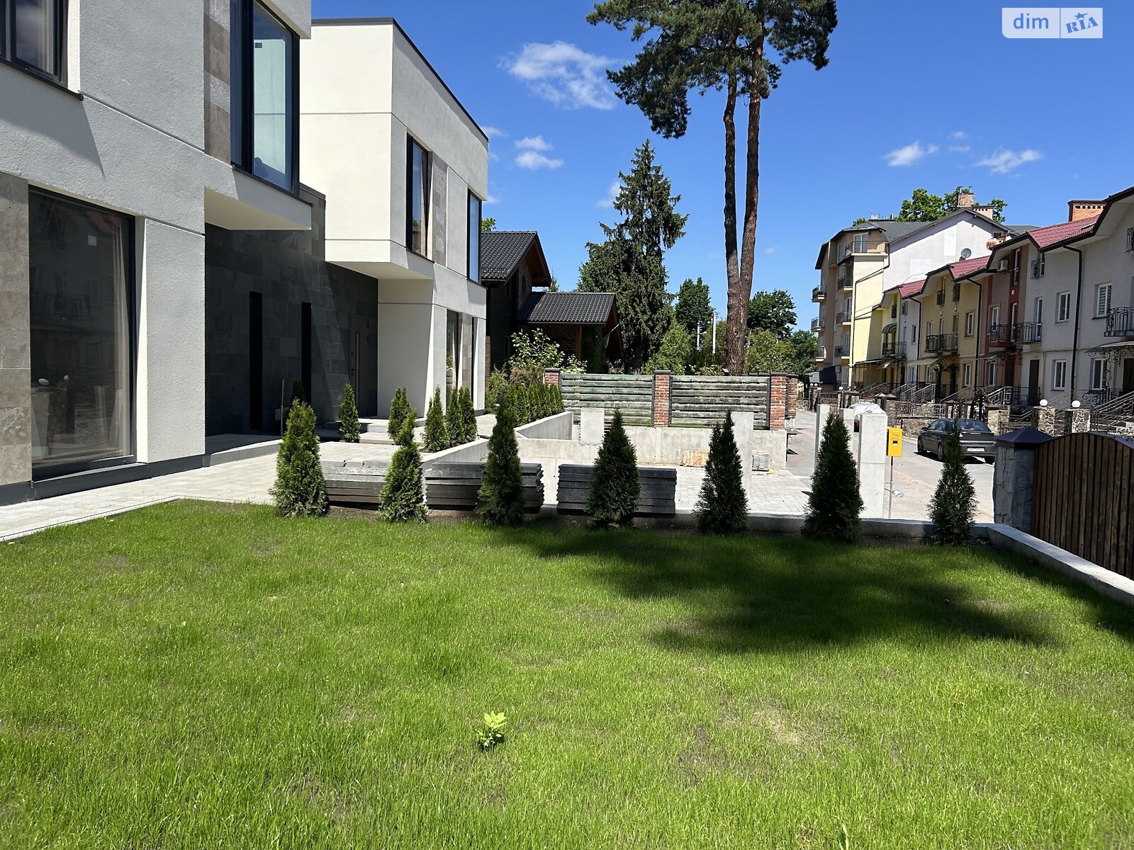 двухэтажный дом с ремонтом, 166 кв. м, кирпич. Продажа в Брюховичах фото 1 двухэтажный дом с ремонтом, 166 кв. м, кирпич. Продажа в Брюховичах фото 1