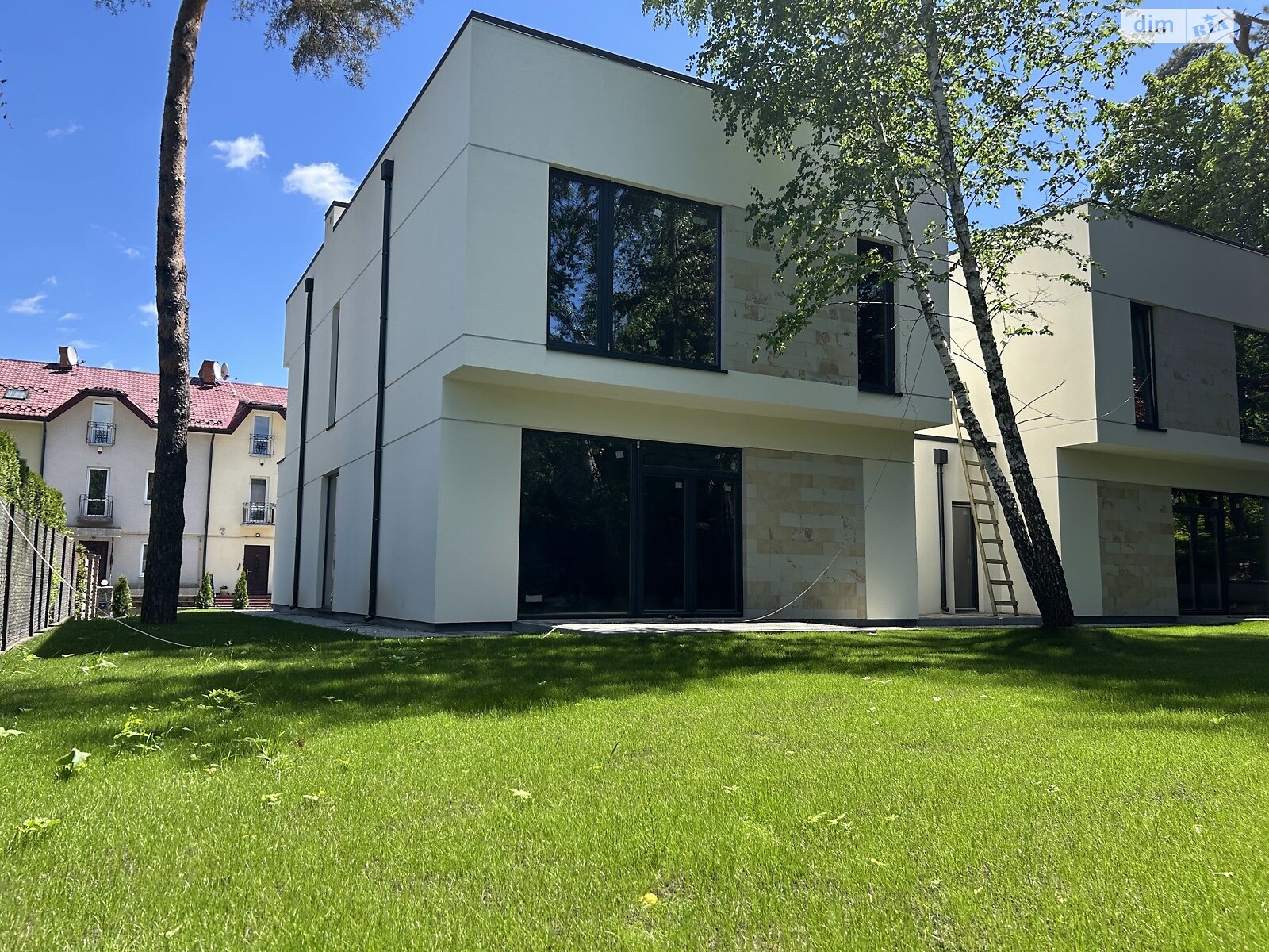 двухэтажный дом с ремонтом, 166 кв. м, кирпич. Продажа в Брюховичах фото 1 двухэтажный дом с ремонтом, 166 кв. м, кирпич. Продажа в Брюховичах фото 1