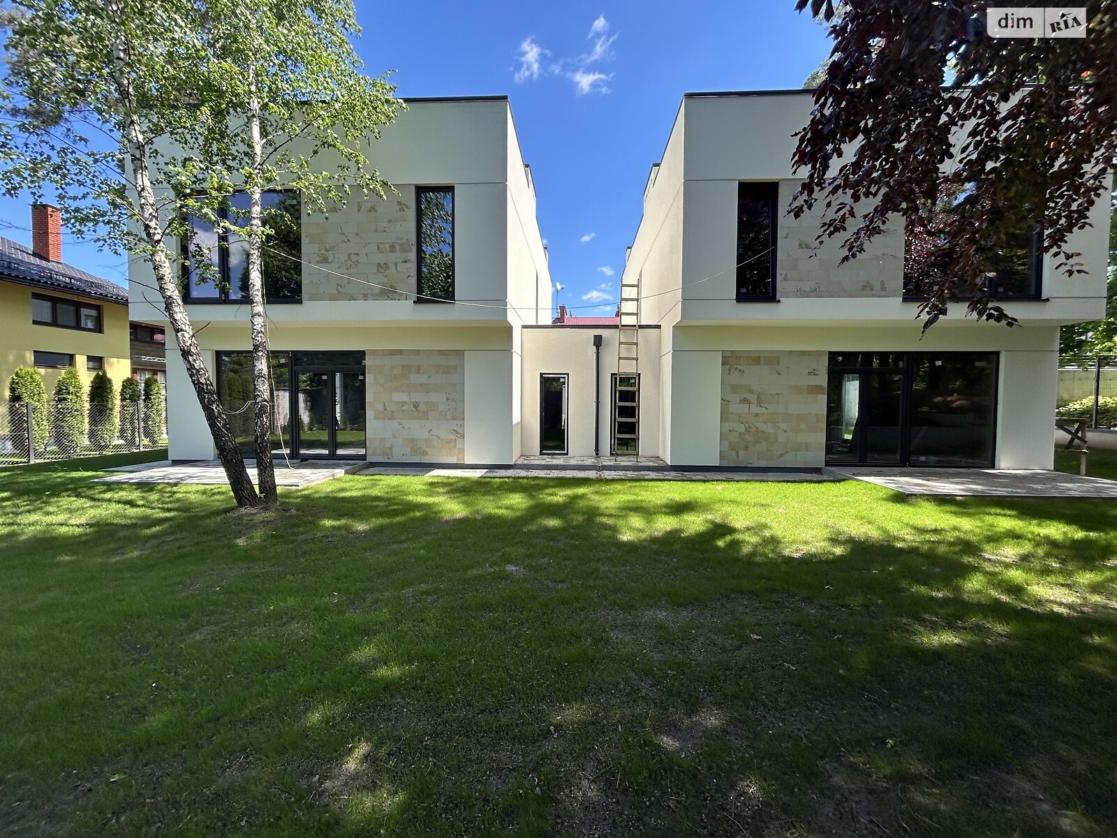 двухэтажный дом с ремонтом, 166 кв. м, кирпич. Продажа в Брюховичах фото 1 двухэтажный дом с ремонтом, 166 кв. м, кирпич. Продажа в Брюховичах фото 1