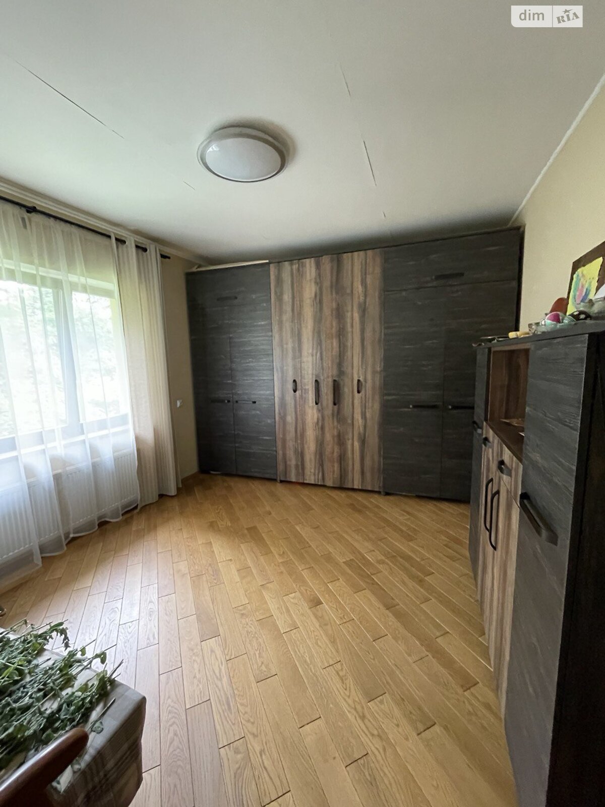 триповерховий будинок з гаражем, 418.9 кв. м, цегла. Продаж у Брюховичах фото 1 триповерховий будинок з гаражем, 418.9 кв. м, цегла. Продаж у Брюховичах фото 1