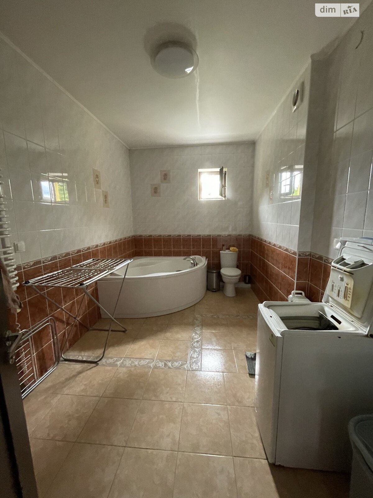 триповерховий будинок з гаражем, 418.9 кв. м, цегла. Продаж у Брюховичах фото 1 триповерховий будинок з гаражем, 418.9 кв. м, цегла. Продаж у Брюховичах фото 1