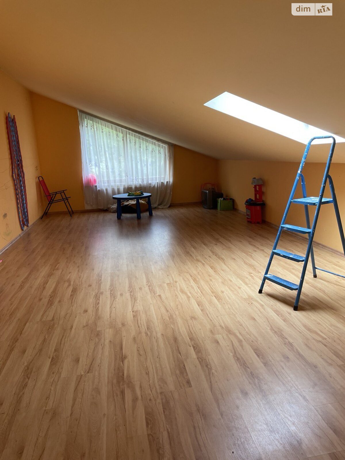 триповерховий будинок з гаражем, 418.9 кв. м, цегла. Продаж у Брюховичах фото 1 триповерховий будинок з гаражем, 418.9 кв. м, цегла. Продаж у Брюховичах фото 1