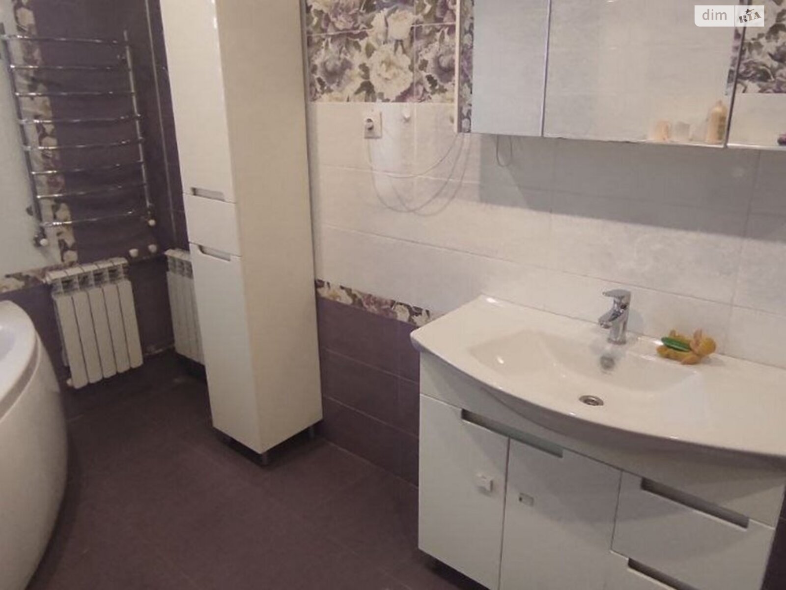 двухэтажный дом с отоплением, 204 кв. м, кирпич. Продажа в Буче фото 1 двухэтажный дом с отоплением, 204 кв. м, кирпич. Продажа в Буче фото 1