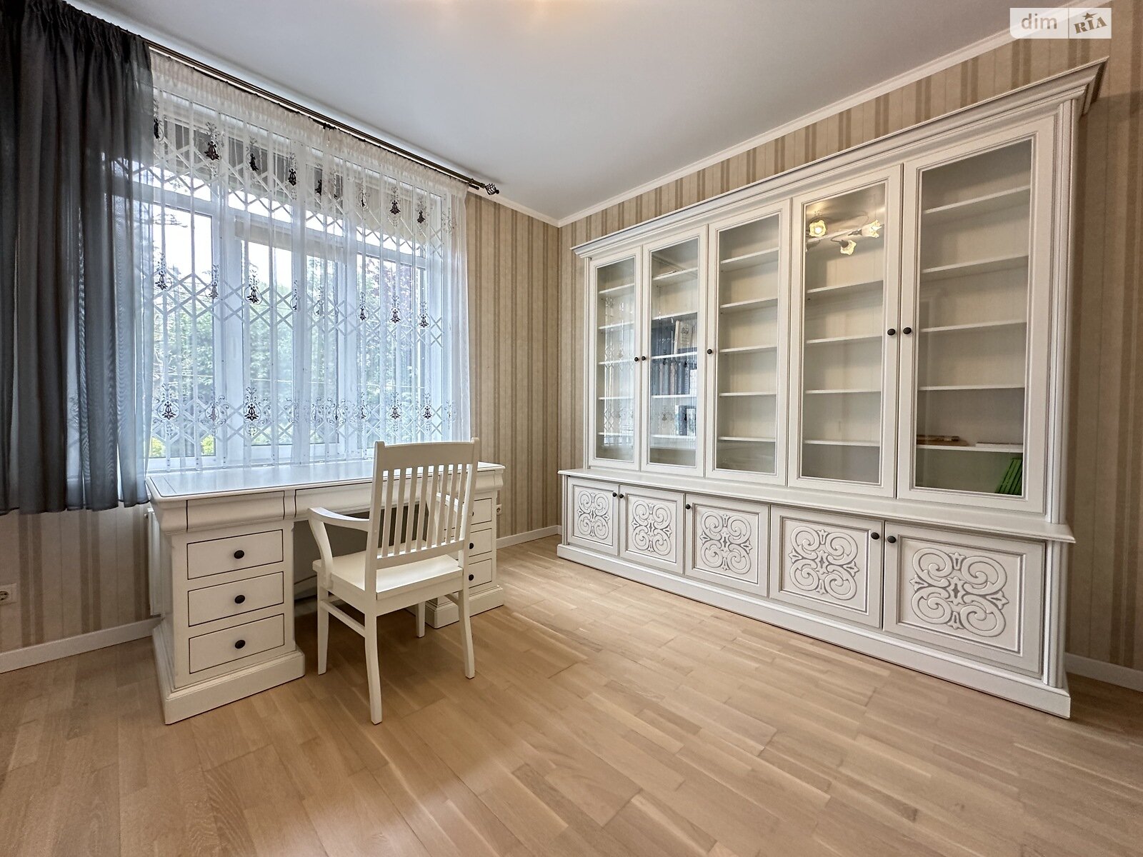 двоповерховий будинок, 160.2 кв. м, цегла. Продаж у Бучі фото 1 двоповерховий будинок, 160.2 кв. м, цегла. Продаж у Бучі фото 1