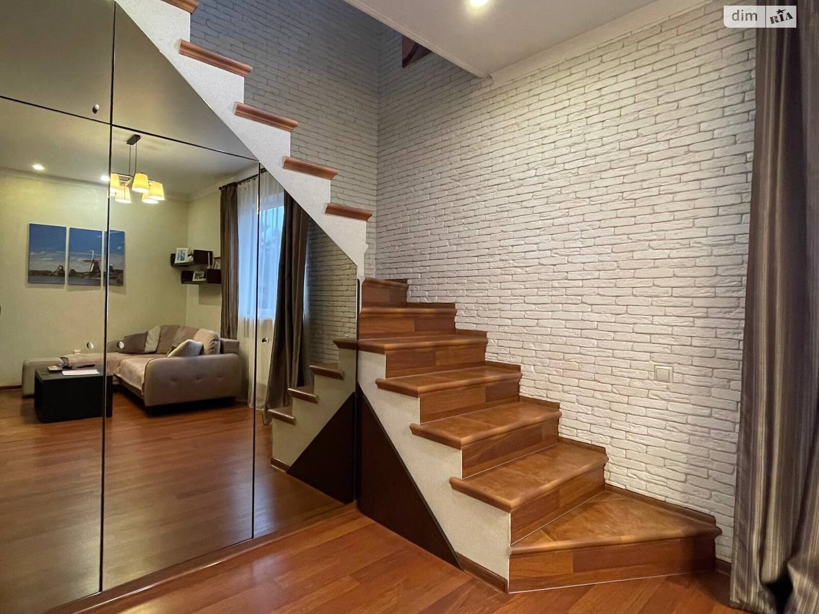 двухэтажный дом с гаражом, 88.1 кв. м, газобетон. Продажа в Буче район Буча фото 1