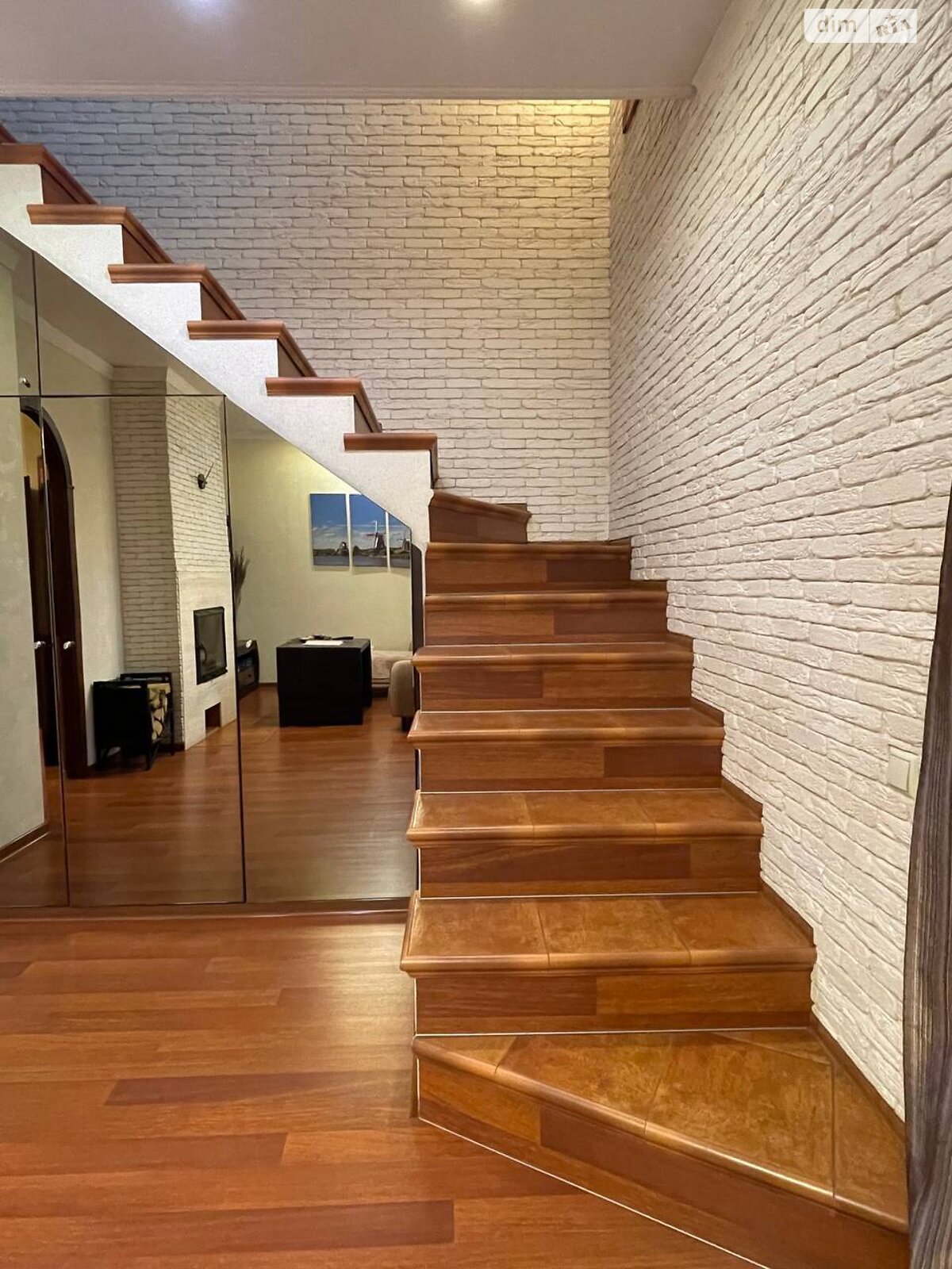 двухэтажный дом с гаражом, 88.1 кв. м, газобетон. Продажа в Буче район Буча фото 1