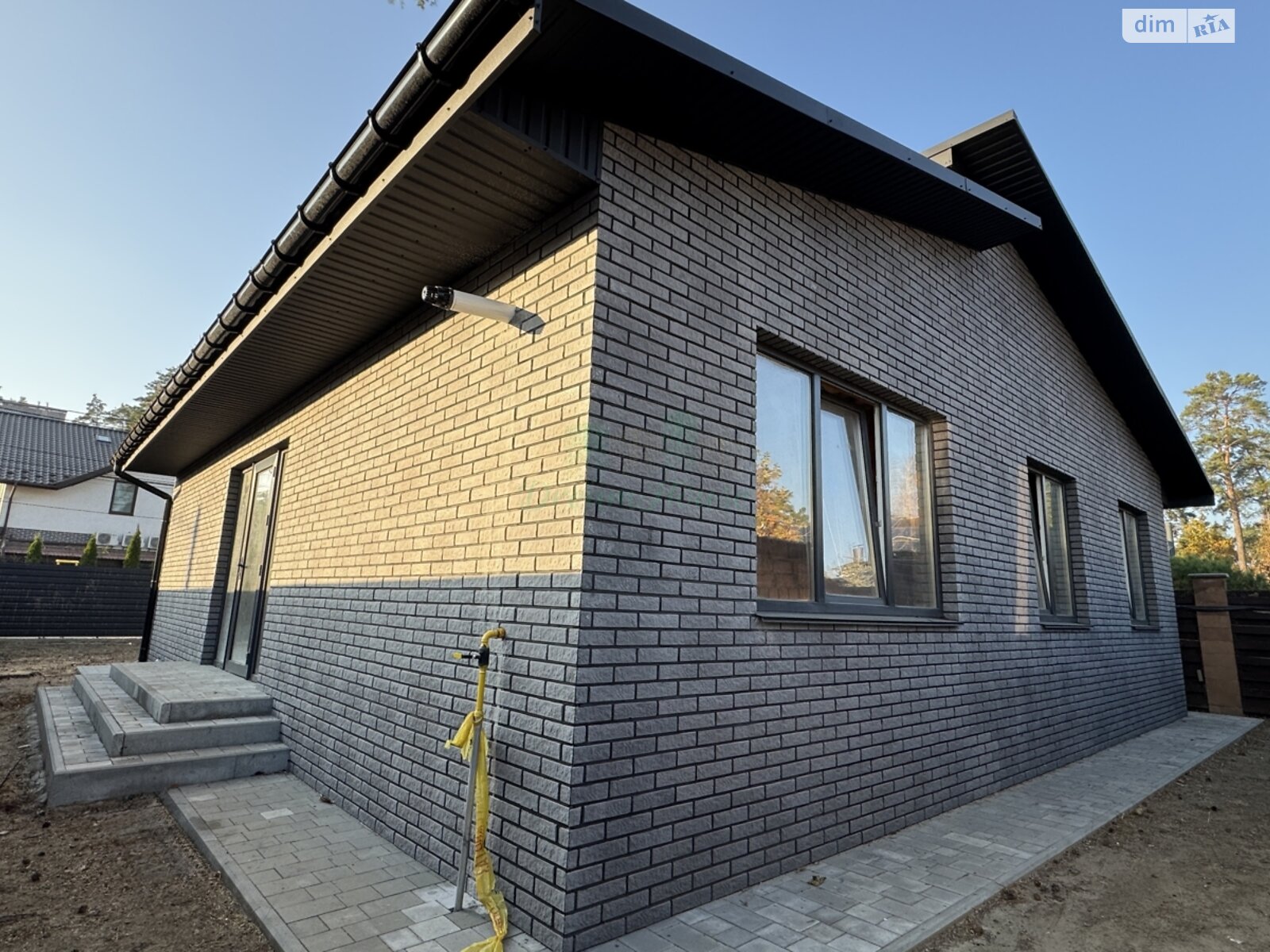 одноповерховий будинок з опаленням, 109 кв. м, кирпич. Продаж в Бучі, район Буча фото 1 одноповерховий будинок з опаленням, 109 кв. м, кирпич. Продаж в Бучі, район Буча фото 1
