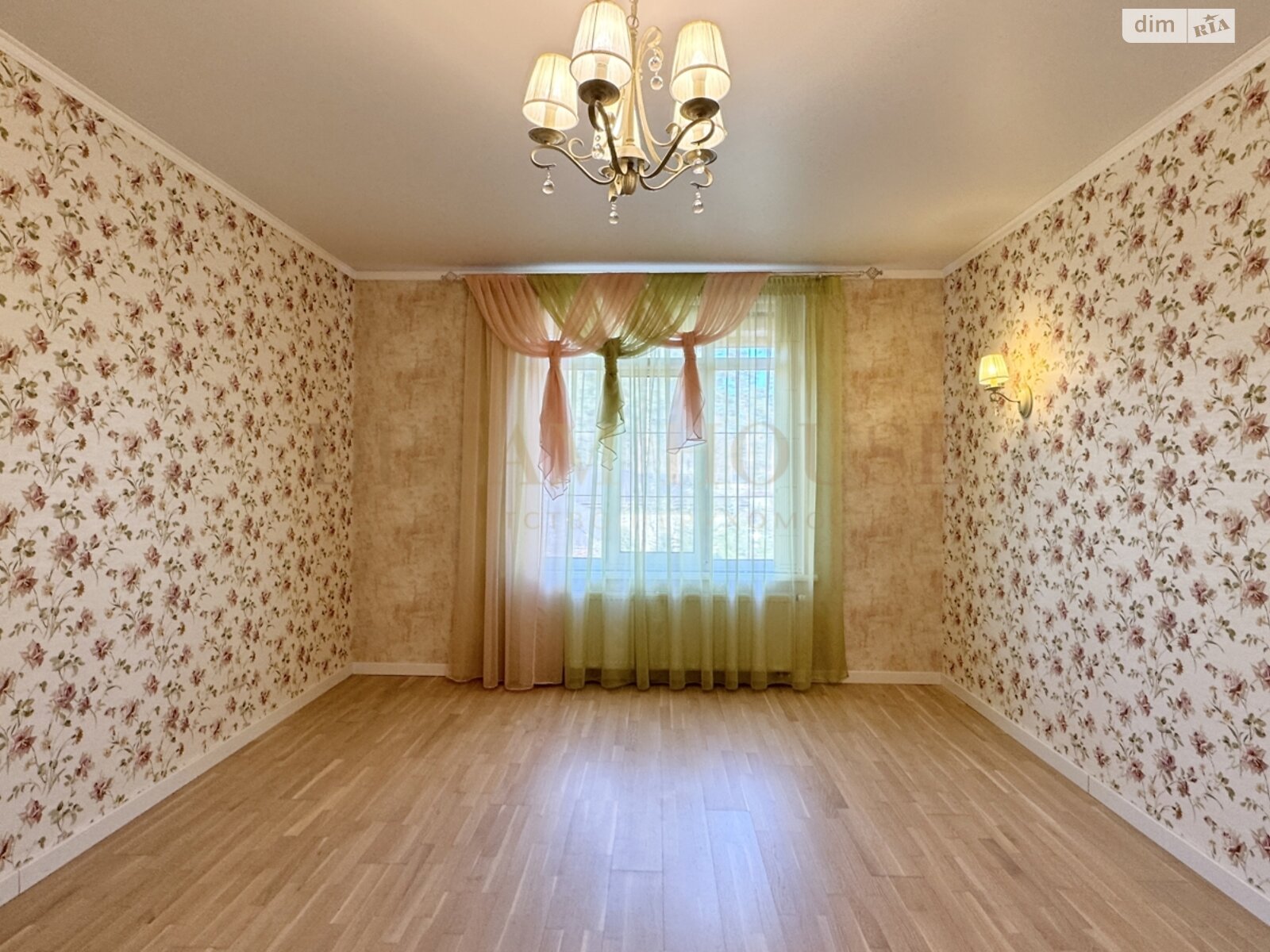 двухэтажный дом с балконом, 160.2 кв. м, кирпич. Продажа в Буче район Буча фото 1 двухэтажный дом с балконом, 160.2 кв. м, кирпич. Продажа в Буче район Буча фото 1