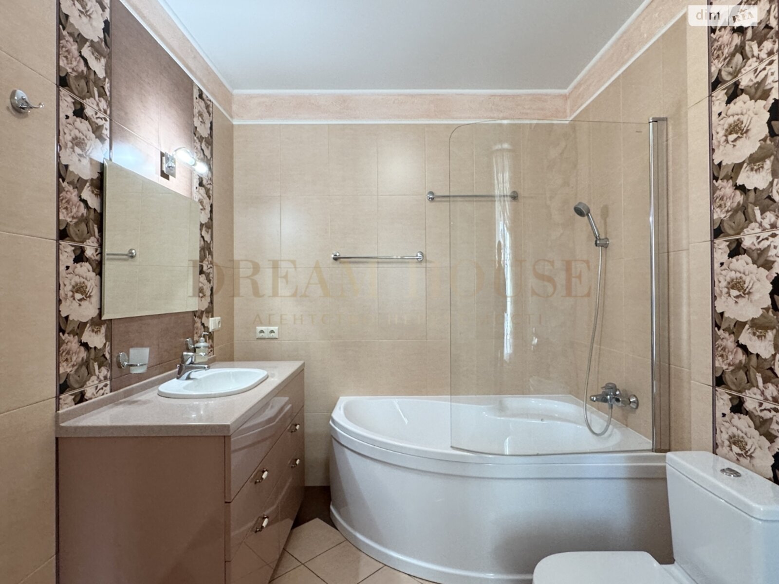 двухэтажный дом с балконом, 160.2 кв. м, кирпич. Продажа в Буче район Буча фото 1 двухэтажный дом с балконом, 160.2 кв. м, кирпич. Продажа в Буче район Буча фото 1