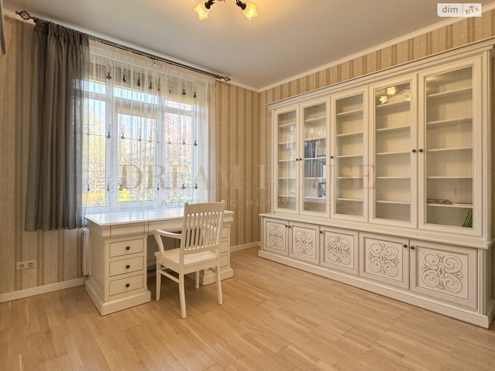 одноповерховий будинок з балконом, 160.2 кв. м, газобетон. Продаж в Бучі, район Буча фото 1 одноповерховий будинок з балконом, 160.2 кв. м, газобетон. Продаж в Бучі, район Буча фото 1