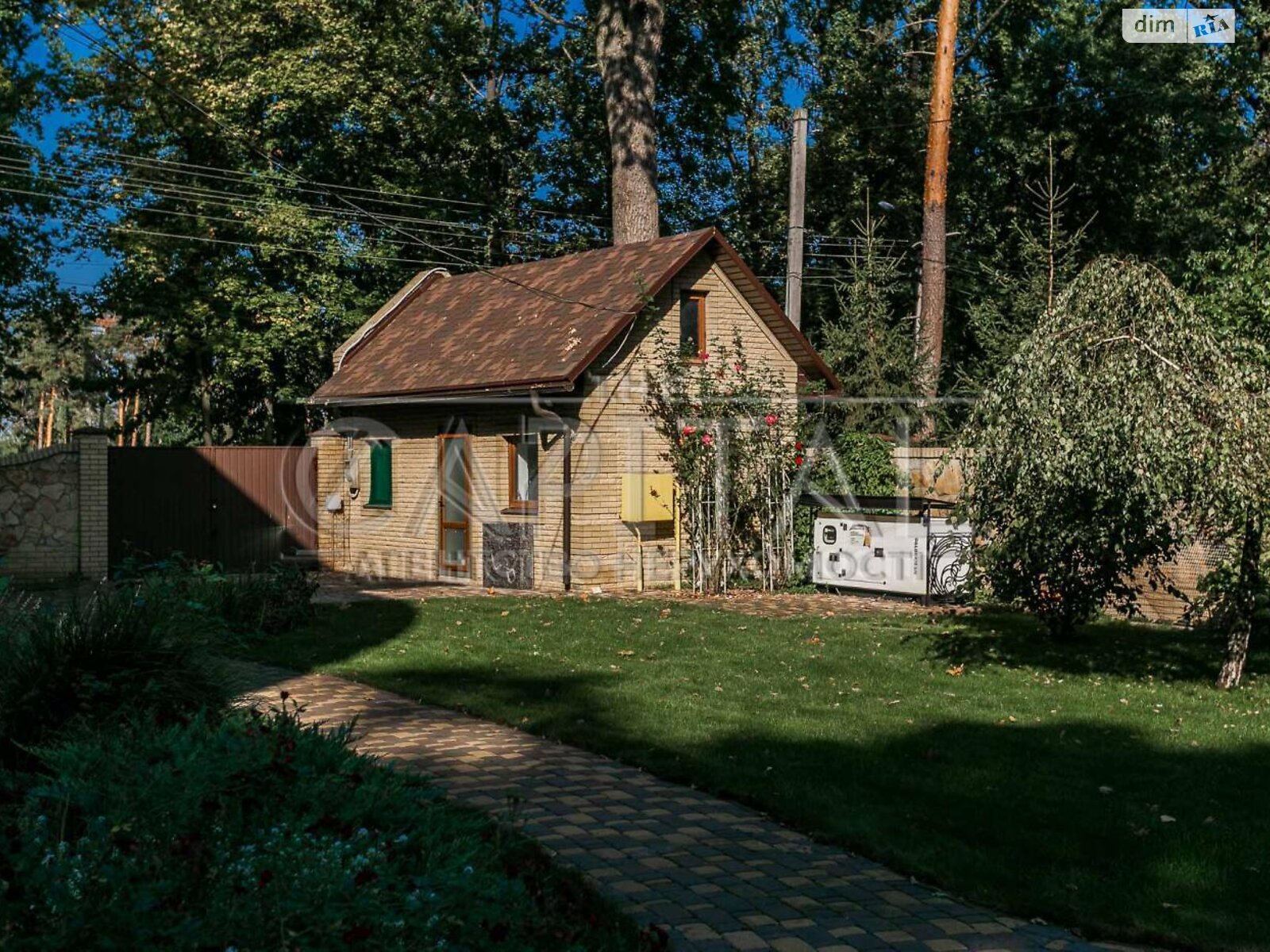 двухэтажный дом с гаражом, 805 кв. м, кирпич. Продажа в Буче район Буча фото 1