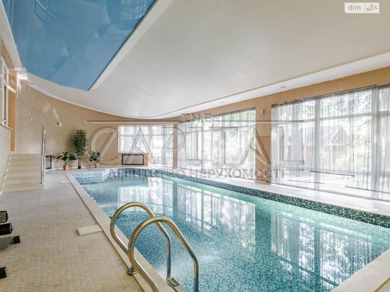 двухэтажный дом с гаражом, 805 кв. м, кирпич. Продажа в Буче район Буча фото 1