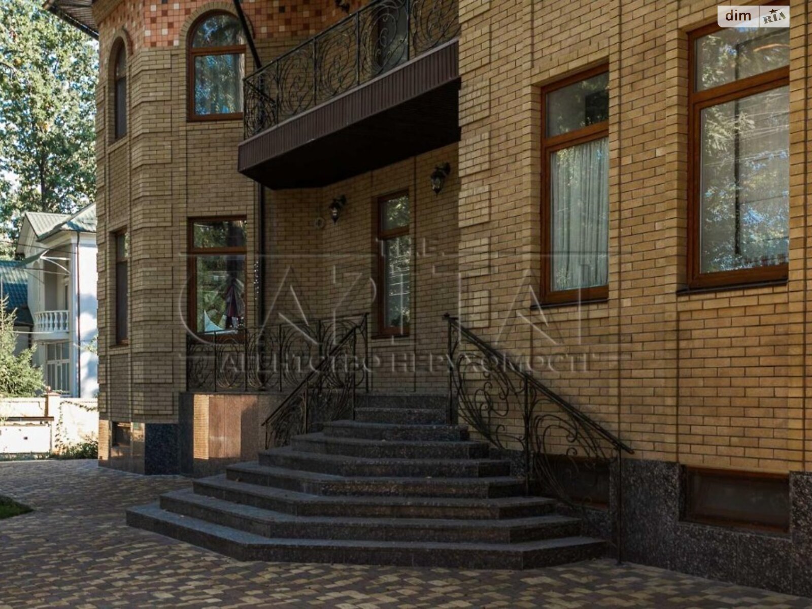 двухэтажный дом, 805 кв. м, кирпич. Продажа в Буче район Буча фото 1 двухэтажный дом, 805 кв. м, кирпич. Продажа в Буче район Буча фото 1