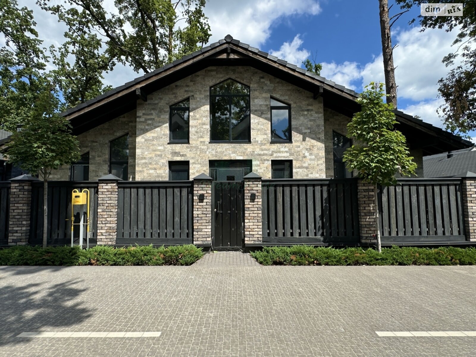двоповерховий будинок, 200 кв. м, цегла. Продаж в Бучі, район Буча фото 1 двоповерховий будинок, 200 кв. м, цегла. Продаж в Бучі, район Буча фото 1