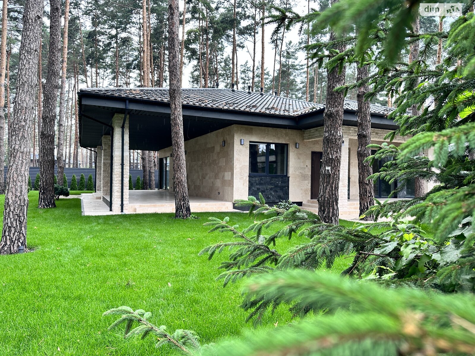 одноэтажный дом с мебелью, 256 кв. м, керамический блок. Продажа в Буче район Буча фото 1 одноэтажный дом с мебелью, 256 кв. м, керамический блок. Продажа в Буче район Буча фото 1