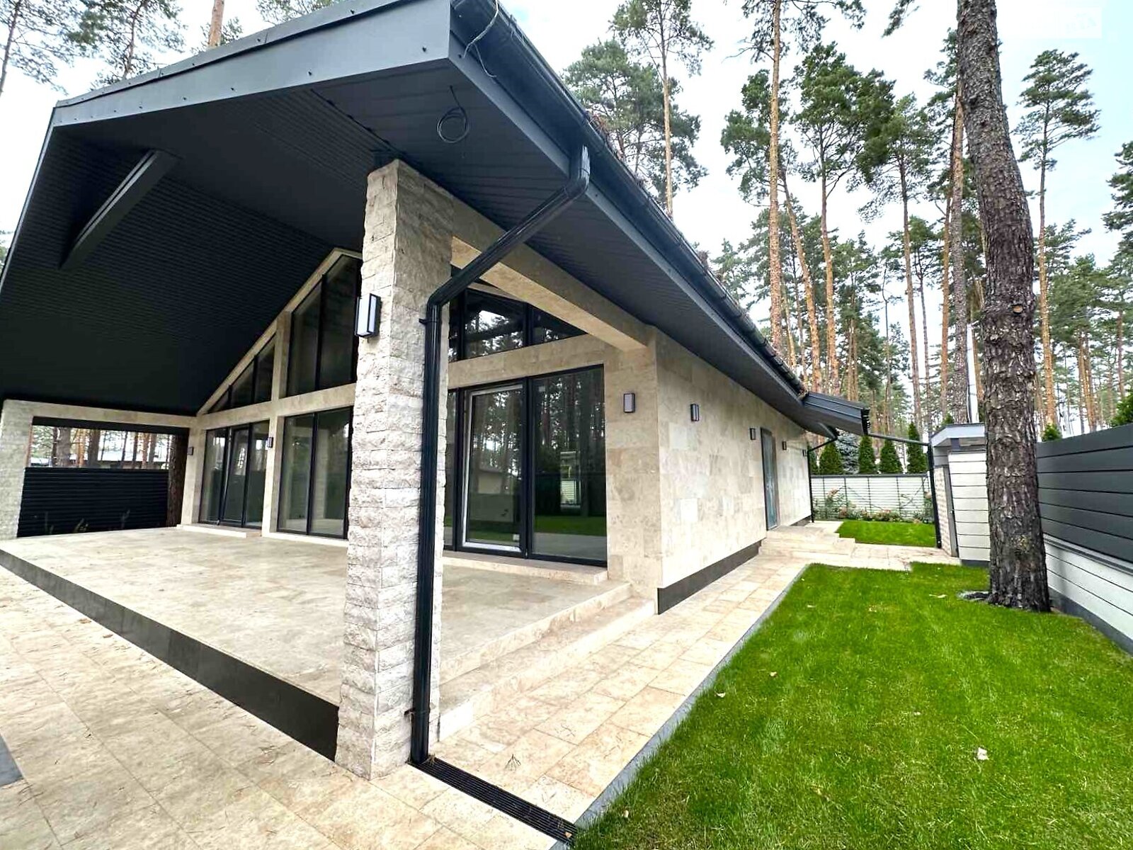 одноповерховий будинок, 225 кв. м, газобетон. Продаж в Бучі, район Буча фото 1 одноповерховий будинок, 225 кв. м, газобетон. Продаж в Бучі, район Буча фото 1