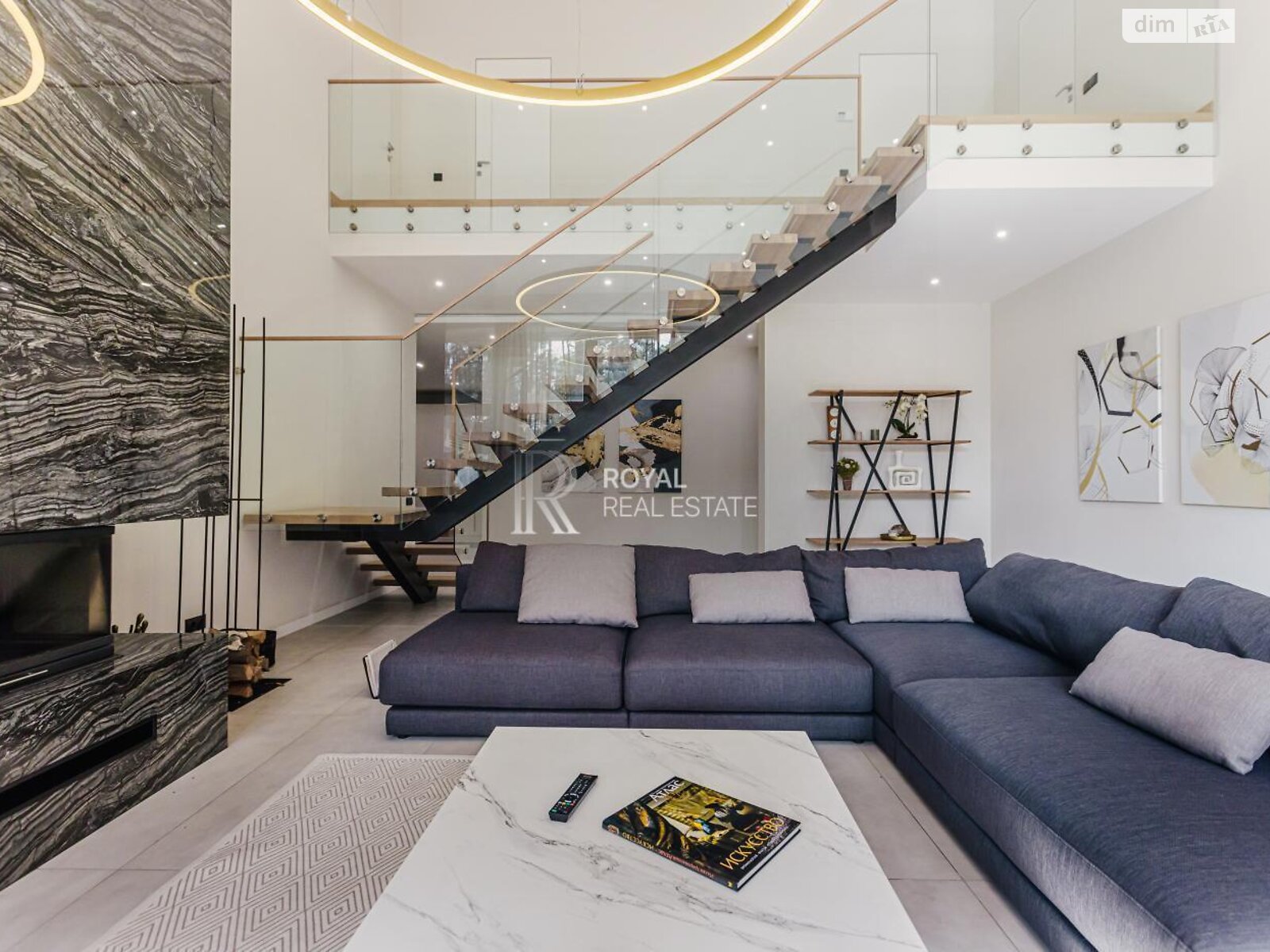 двухэтажный дом с верандой, 500 кв. м, кирпич. Продажа в Буче район Буча фото 1