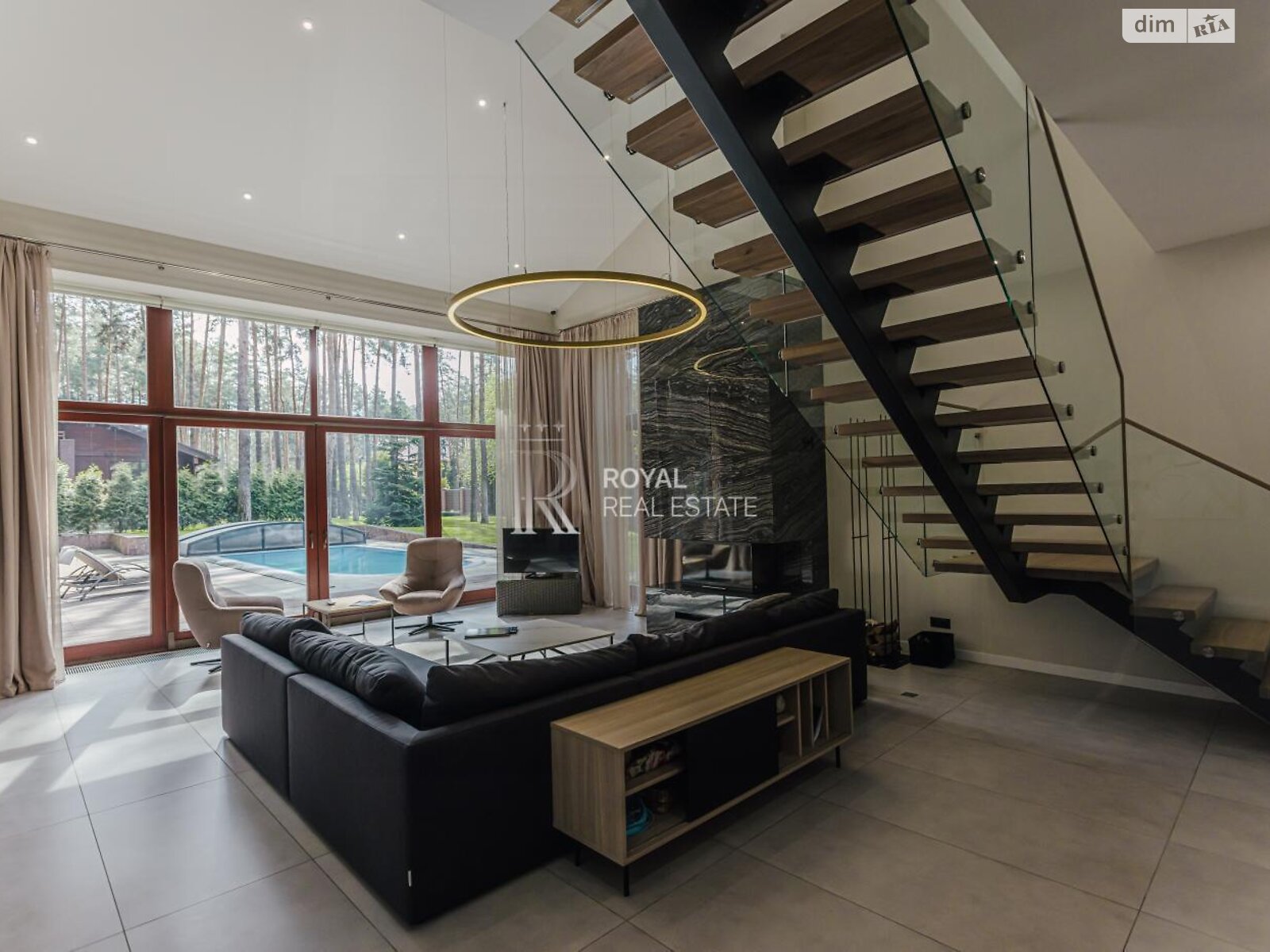 двухэтажный дом с верандой, 500 кв. м, кирпич. Продажа в Буче район Буча фото 1