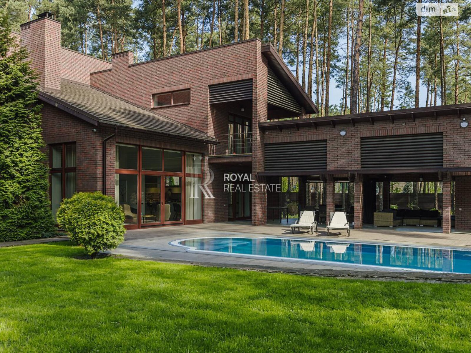 двухэтажный дом с верандой, 500 кв. м, кирпич. Продажа в Буче район Буча фото 1