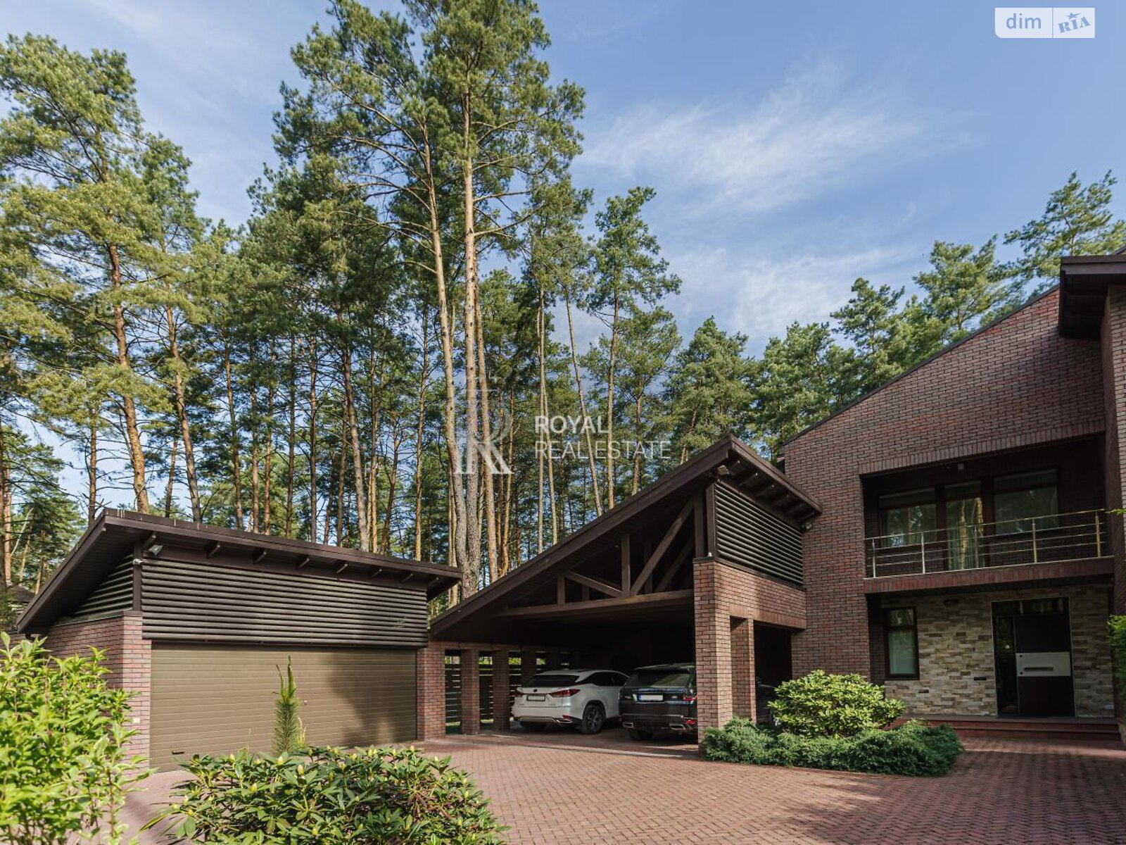 двухэтажный дом с верандой, 500 кв. м, кирпич. Продажа в Буче район Буча фото 1