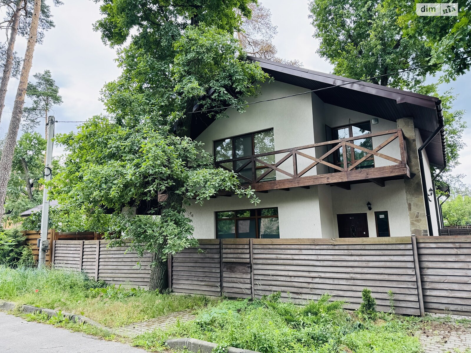 двухэтажный дом с балконом, 130 кв. м, кирпич. Продажа в Буче район Буча фото 1 двухэтажный дом с балконом, 130 кв. м, кирпич. Продажа в Буче район Буча фото 1