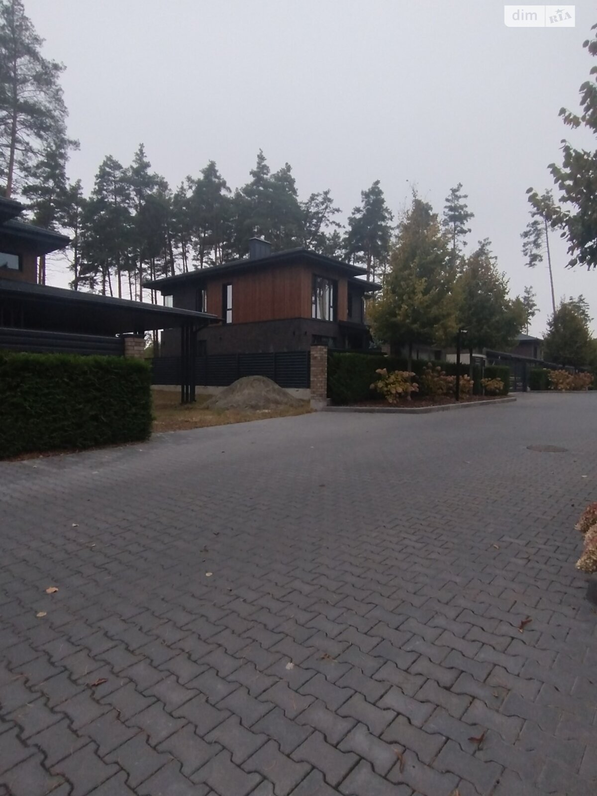 двухэтажный дом, 215 кв. м, кирпич. Продажа в Буче район Буча фото 1