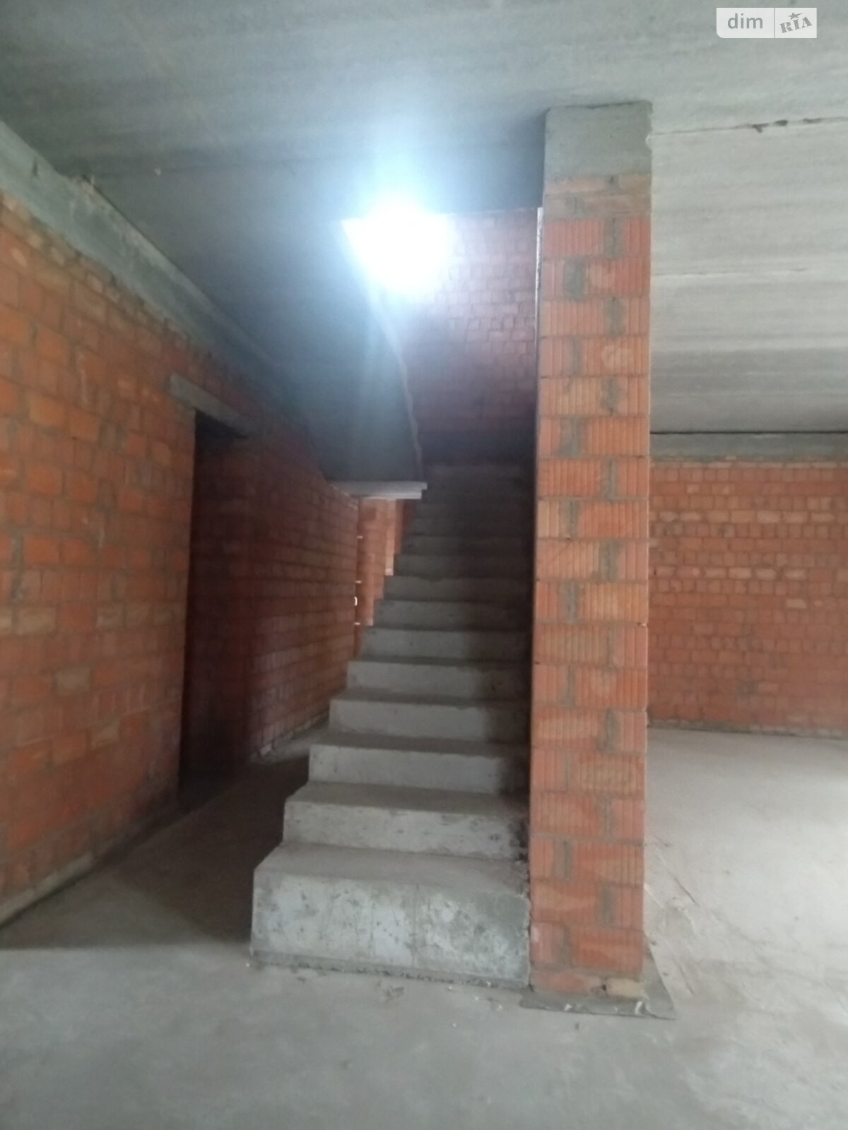 двухэтажный дом, 215 кв. м, кирпич. Продажа в Буче район Буча фото 1