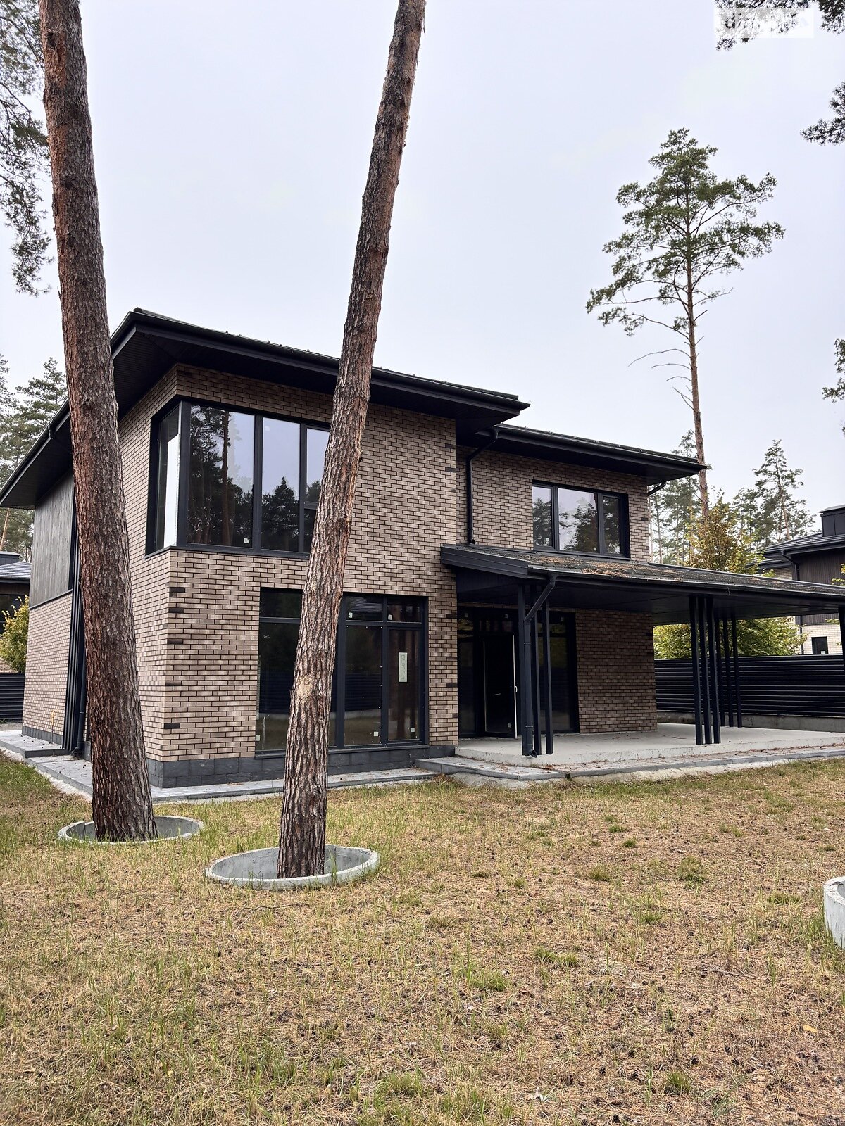 двухэтажный дом с верандой, 225 кв. м, кирпич. Продажа в Буче район Буча фото 1 двухэтажный дом с верандой, 225 кв. м, кирпич. Продажа в Буче район Буча фото 1