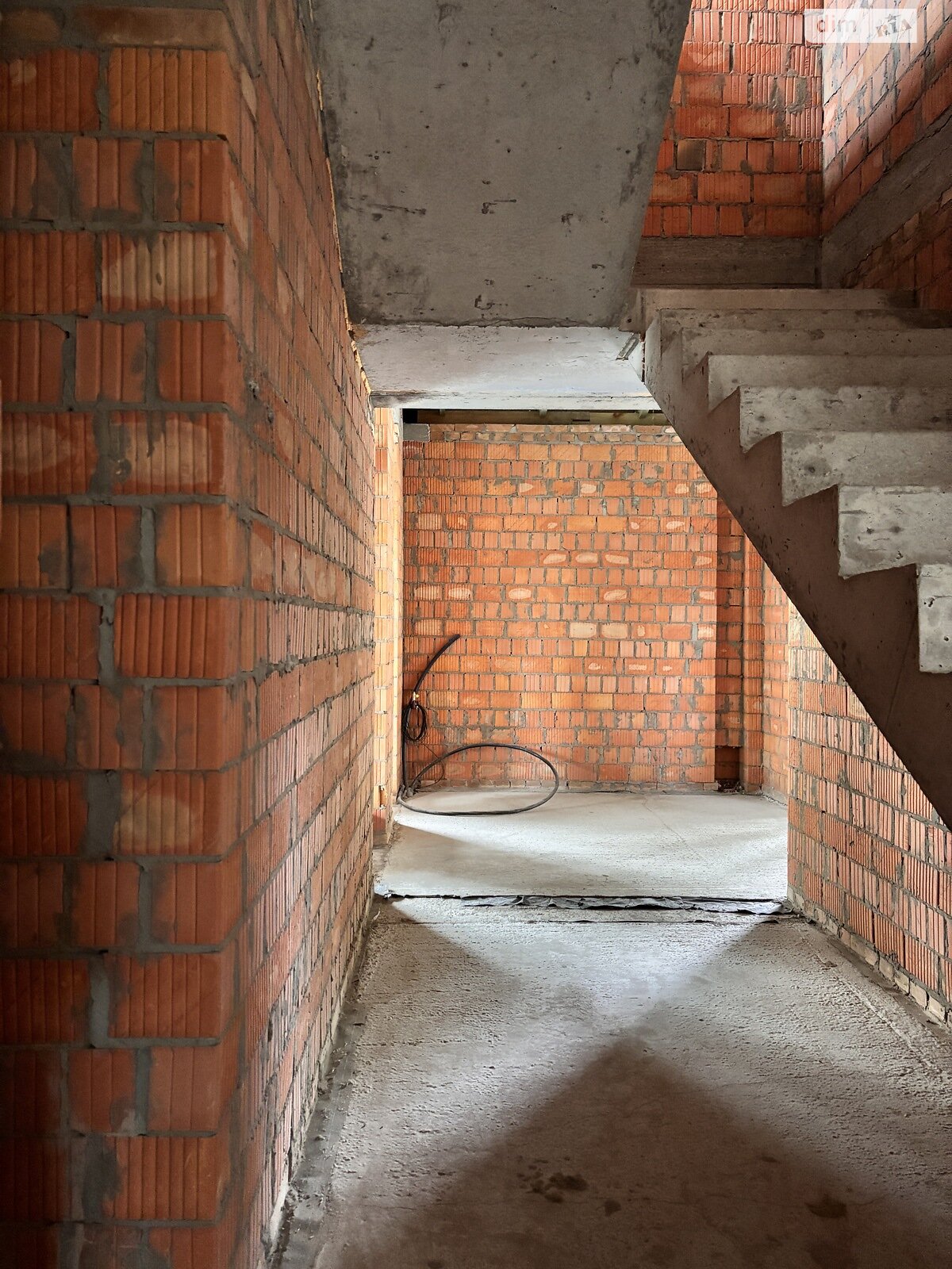 двухэтажный дом с верандой, 225 кв. м, кирпич. Продажа в Буче район Буча фото 1 двухэтажный дом с верандой, 225 кв. м, кирпич. Продажа в Буче район Буча фото 1