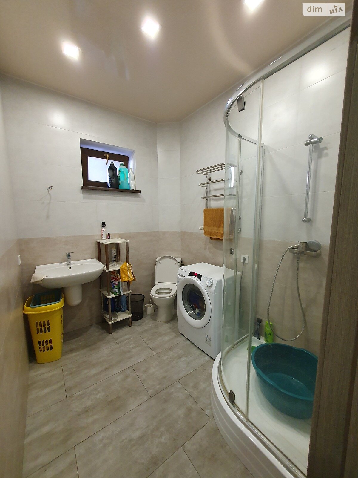 двухэтажный дом с верандой, 187 кв. м, газобетон. Продажа в Буче район Буча фото 1