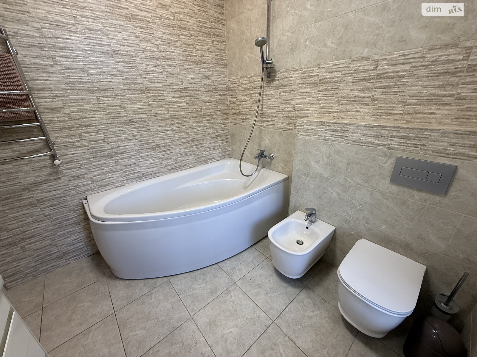 двоповерховий будинок з опаленням, 149.5 кв. м, цегла. Продаж в Бучі, район Буча фото 1 двоповерховий будинок з опаленням, 149.5 кв. м, цегла. Продаж в Бучі, район Буча фото 1