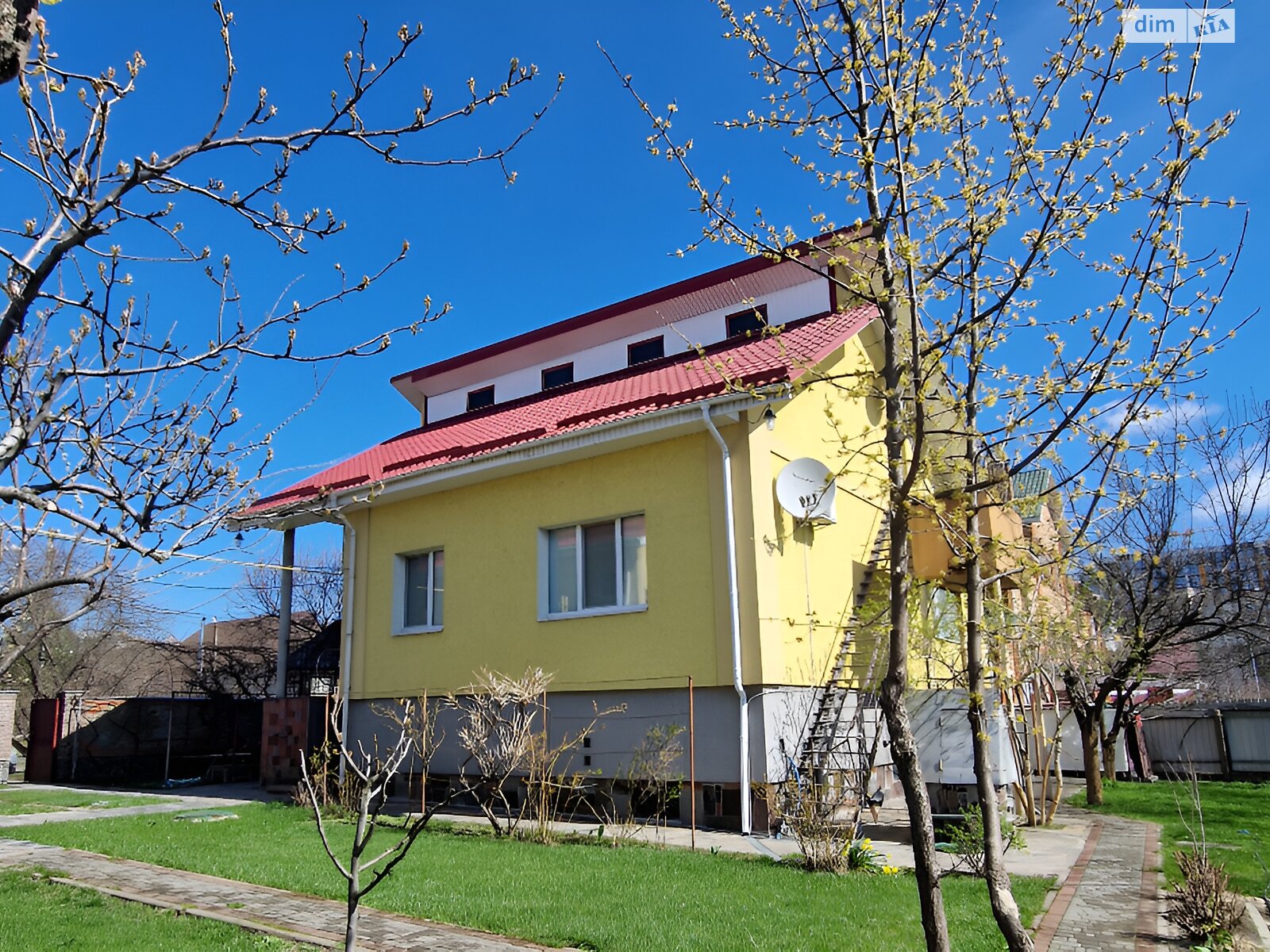 одноповерховий будинок з мансардою, 150 кв. м, кирпич. Продаж в Бучі, район Буча фото 1 одноповерховий будинок з мансардою, 150 кв. м, кирпич. Продаж в Бучі, район Буча фото 1