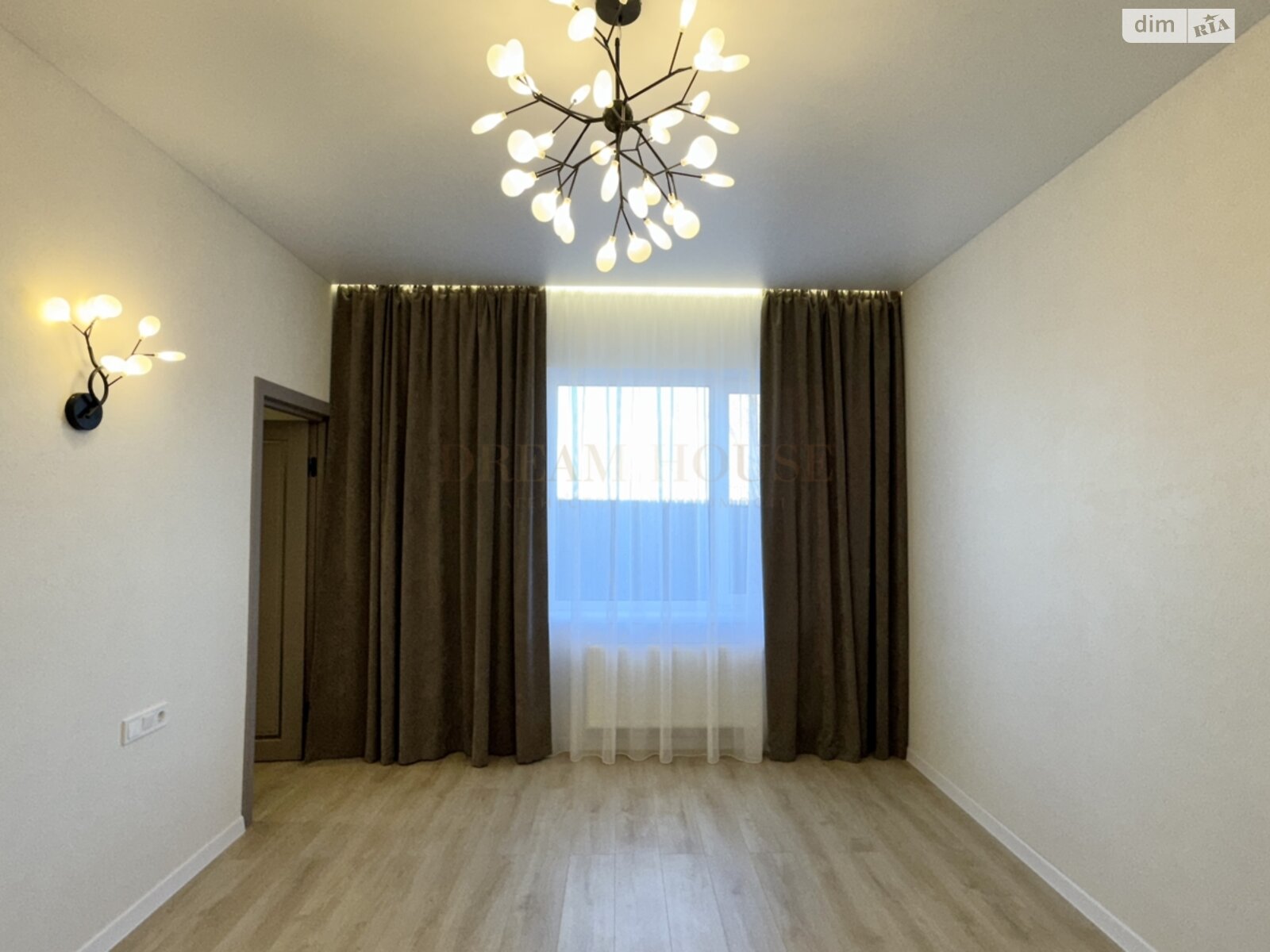 одноповерховий будинок з опаленням, 120 кв. м, цегла. Продаж в Бучі, район Буча фото 1 одноповерховий будинок з опаленням, 120 кв. м, цегла. Продаж в Бучі, район Буча фото 1