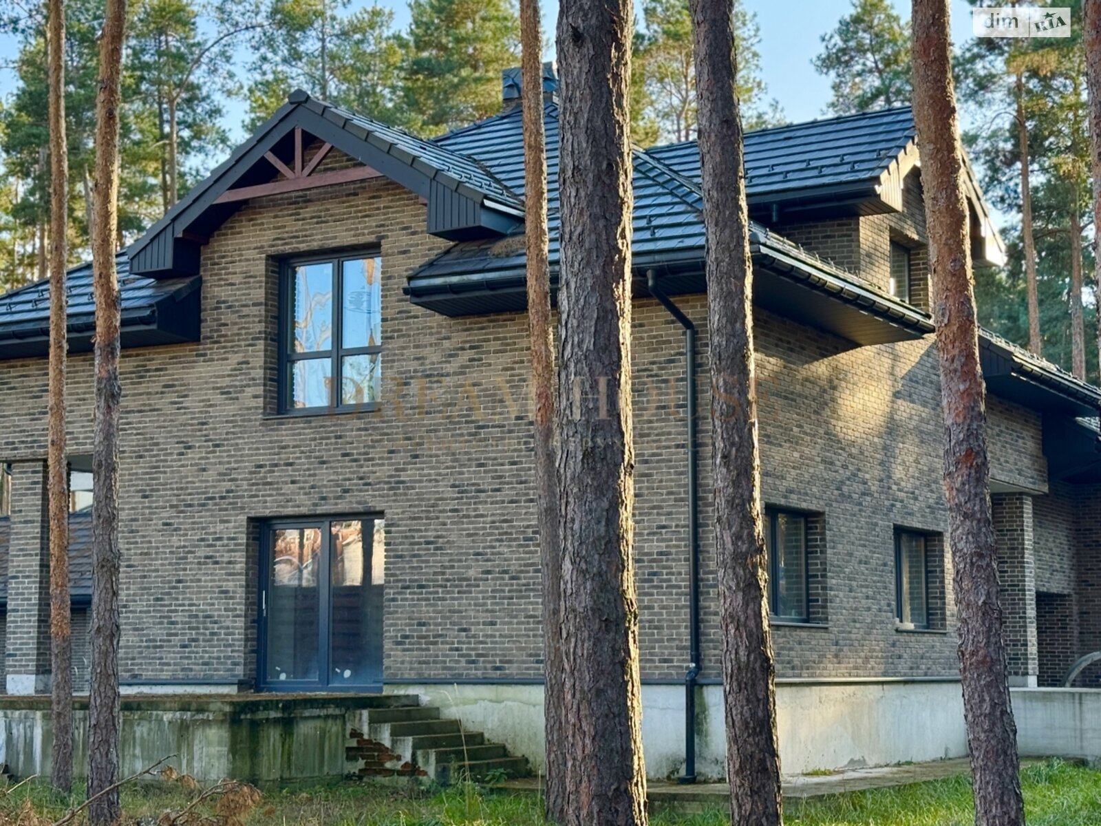 двоповерховий будинок з верандою, 450 кв. м, кирпич. Продаж в Бучі, район Буча фото 1