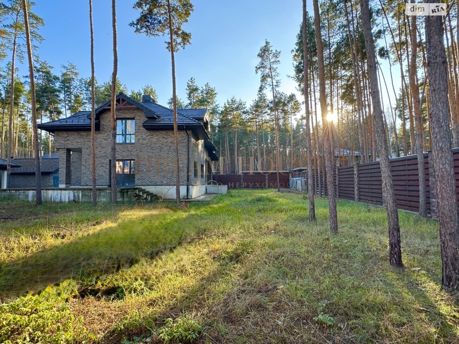 двоповерховий будинок з верандою, 450 кв. м, кирпич. Продаж в Бучі, район Буча фото 1