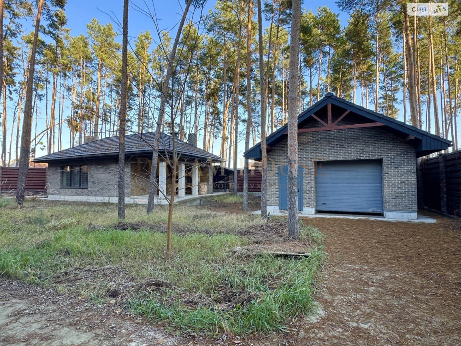 двоповерховий будинок з верандою, 450 кв. м, кирпич. Продаж в Бучі, район Буча фото 1