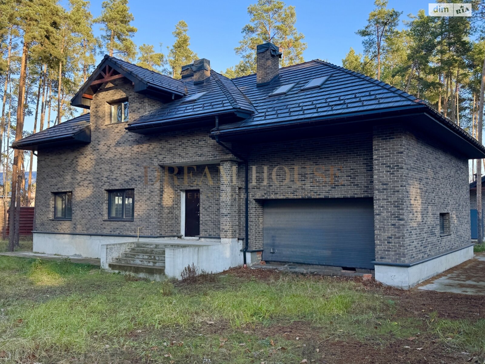 двоповерховий будинок з верандою, 450 кв. м, кирпич. Продаж в Бучі, район Буча фото 1