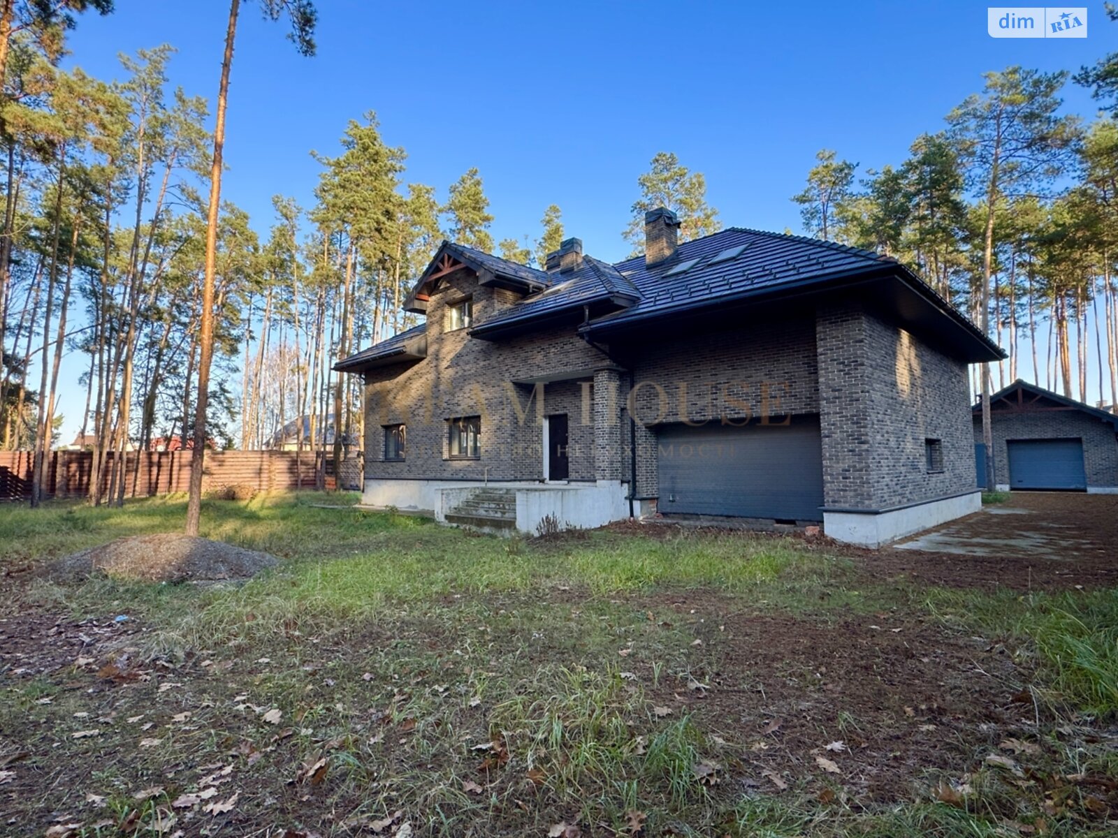 двоповерховий будинок з верандою, 450 кв. м, кирпич. Продаж в Бучі, район Буча фото 1