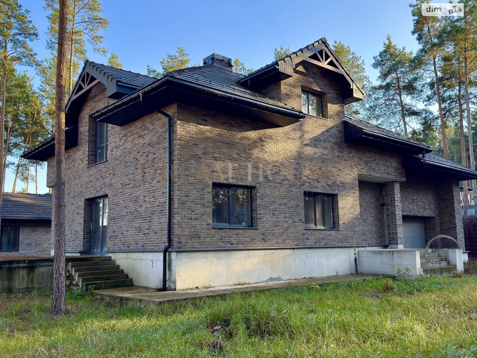 двоповерховий будинок з верандою, 450 кв. м, кирпич. Продаж в Бучі, район Буча фото 1