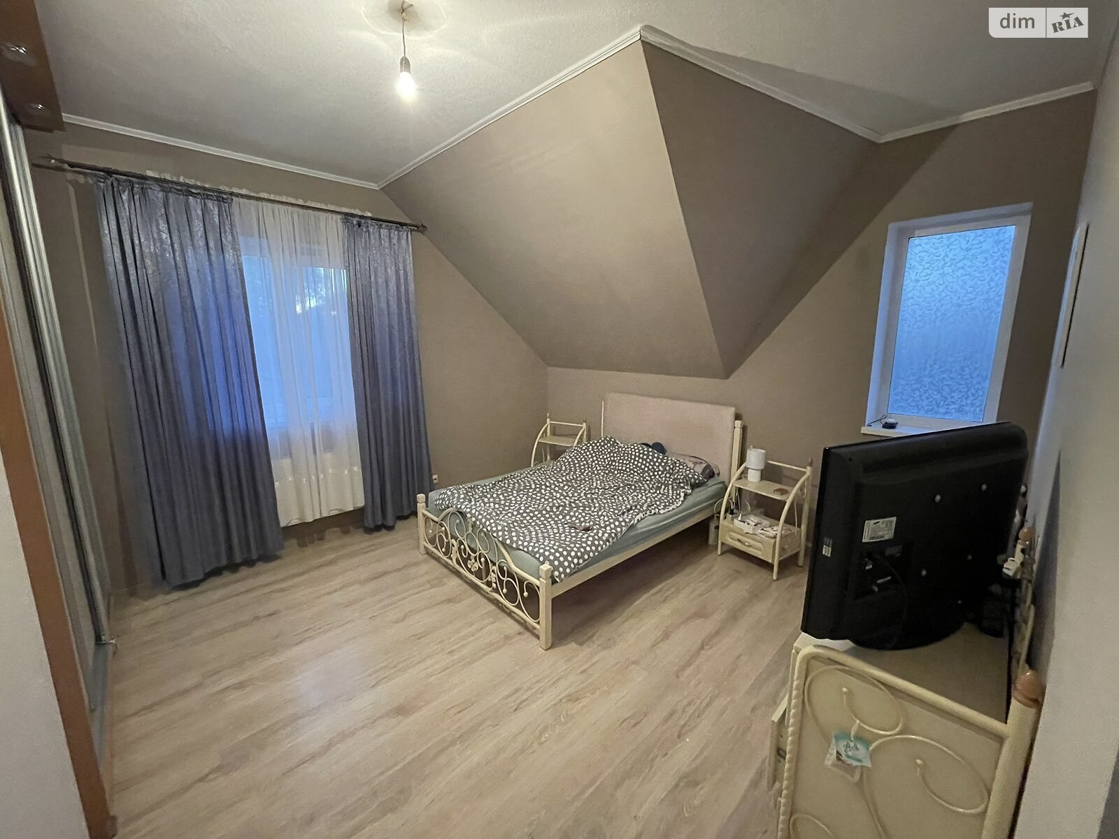 двоповерховий будинок з гаражем, 184.9 кв. м, цегла. Продаж в Бучі, район Буча фото 1 двоповерховий будинок з гаражем, 184.9 кв. м, цегла. Продаж в Бучі, район Буча фото 1